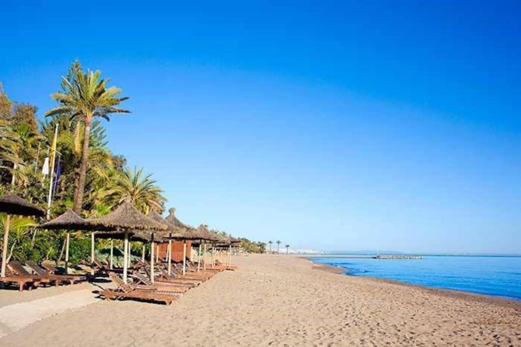 SEA VIEW Holiday Home in Marbella Resort