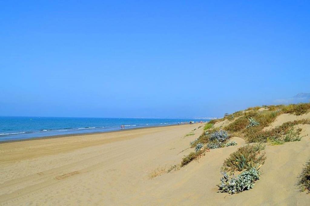 SEA VIEW Holiday Home in Marbella Resort