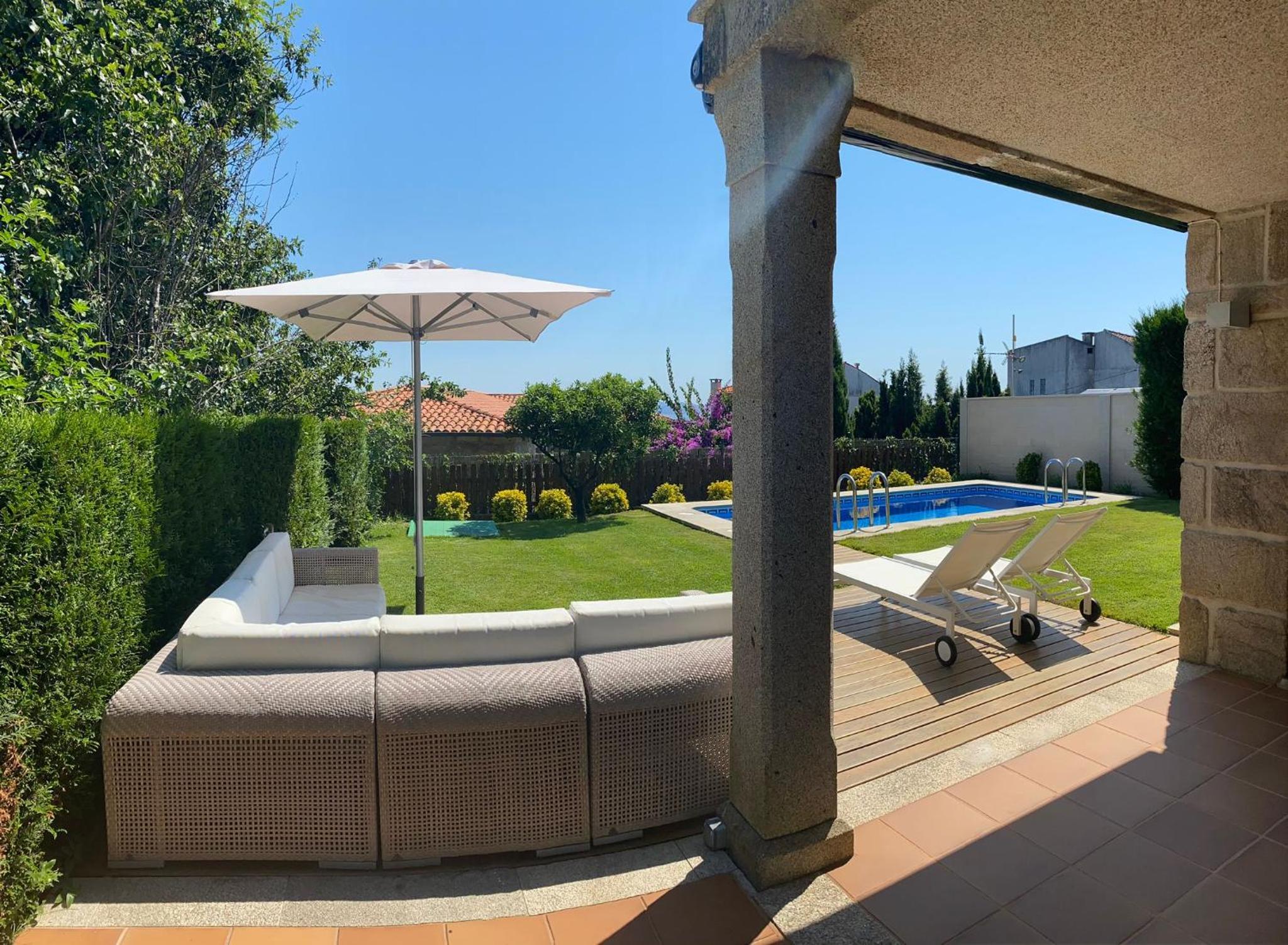 Casa en Sanxenxo con pisicina privada