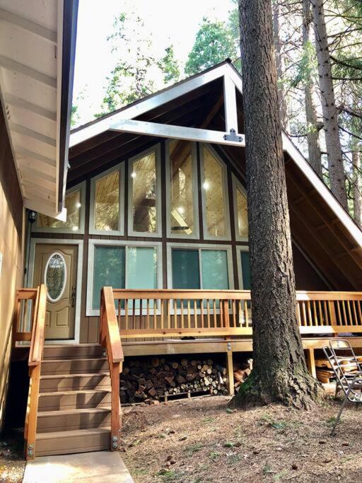Modern Cabin Get Away - close to APPLE HILL view 3