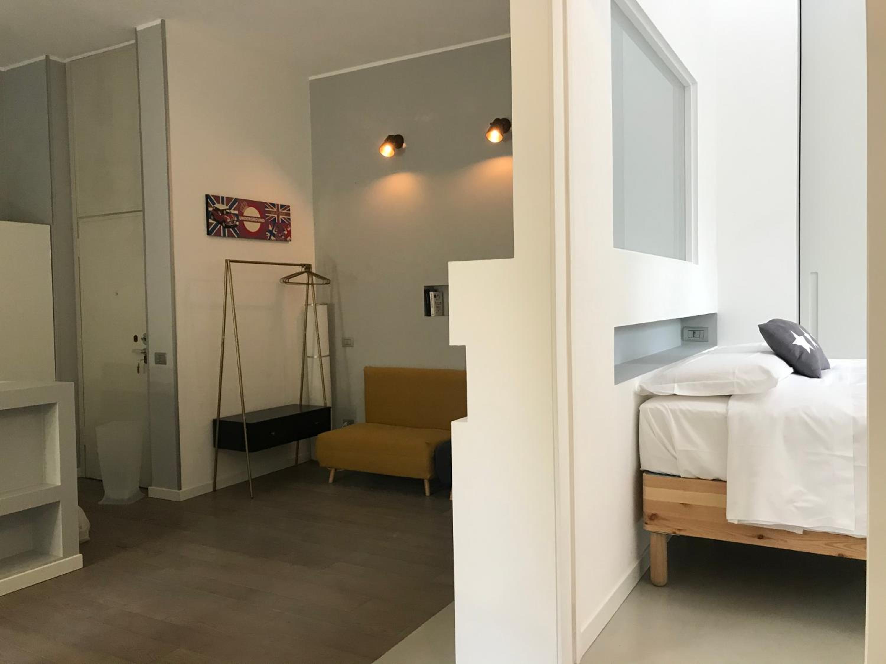 GuestHost - Casa Raffaella, moderno bilocale vicino al San Raffaele view 4