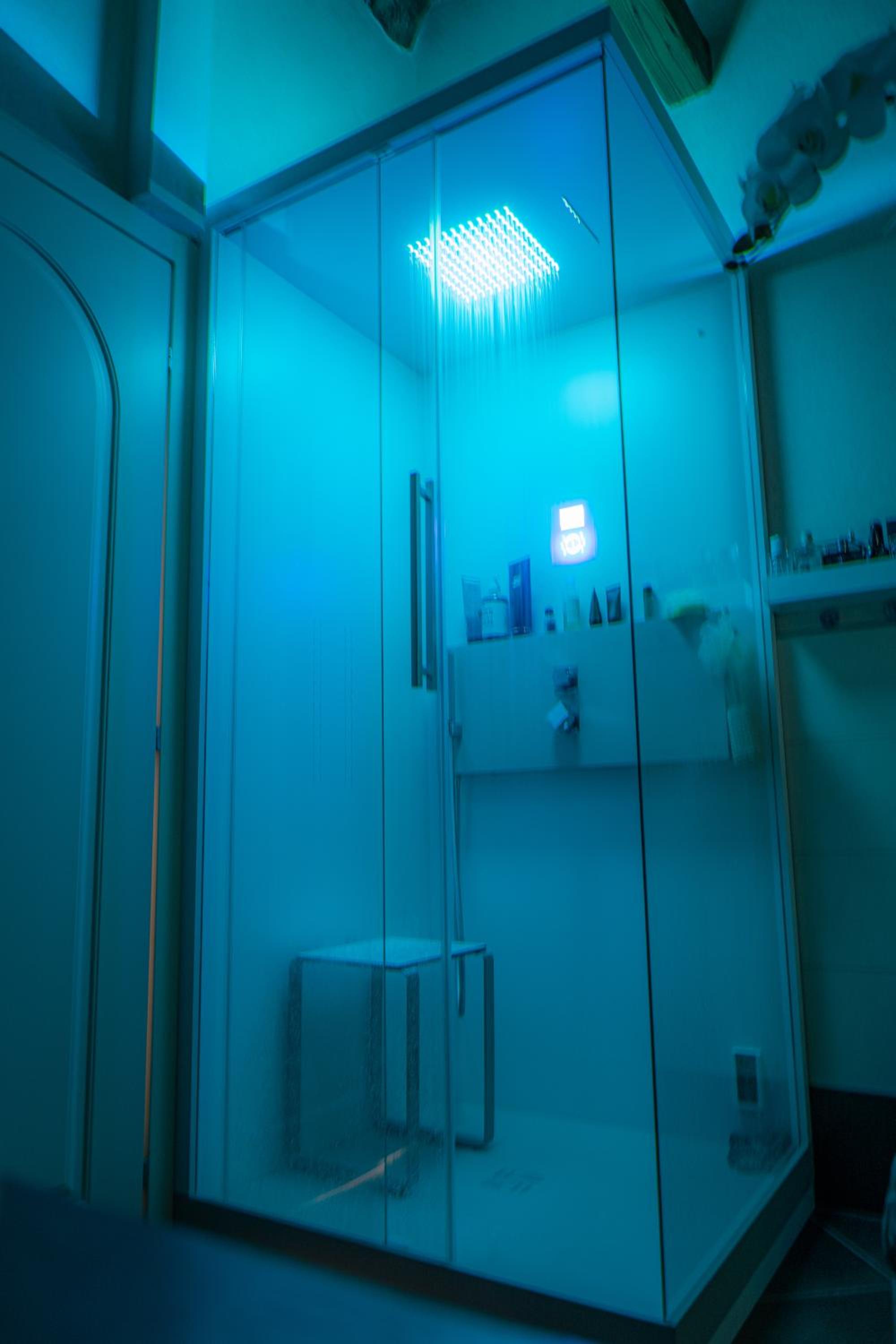 Cathedral-luxury-stay sauna & massage