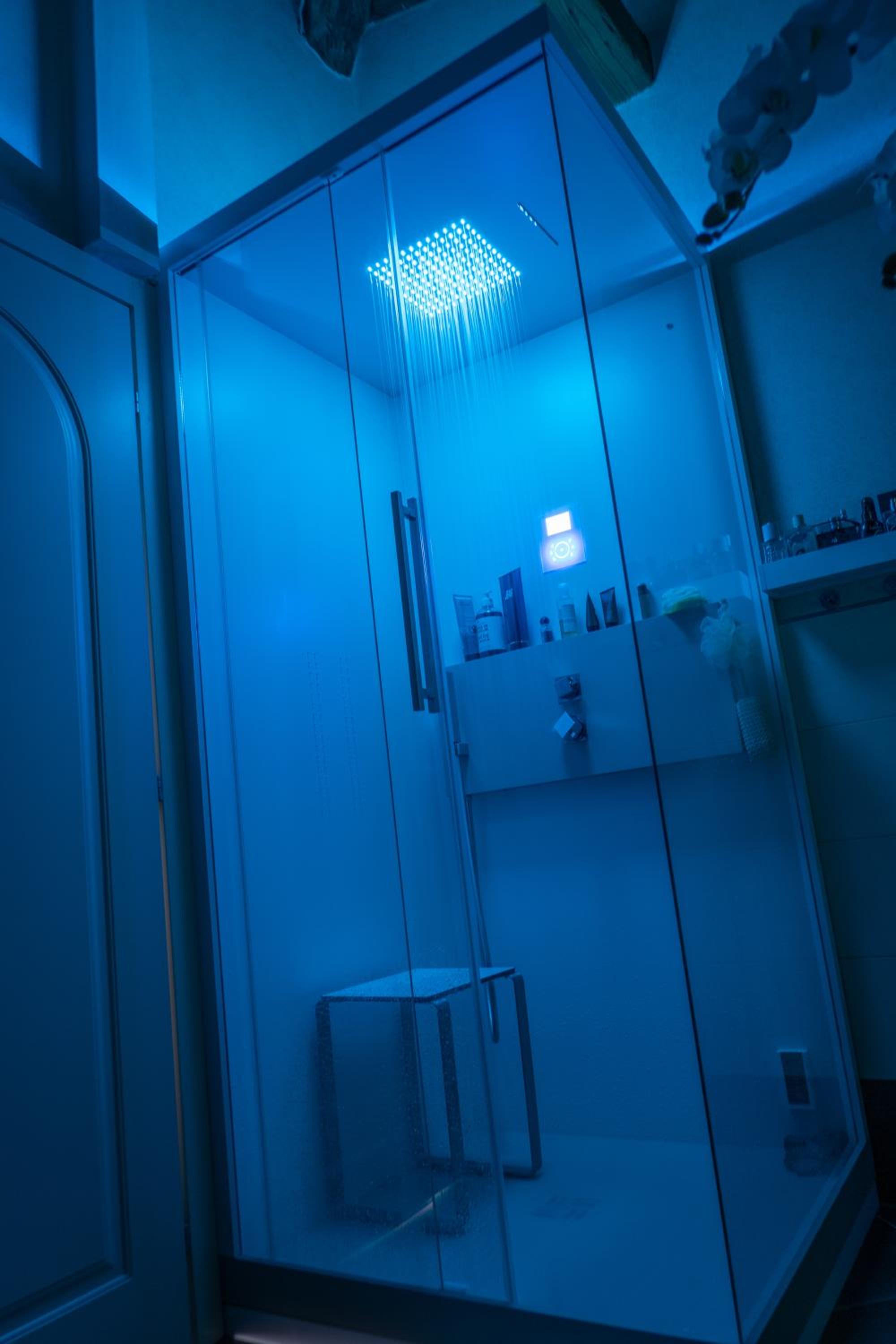 Cathedral-luxury-stay sauna & massage
