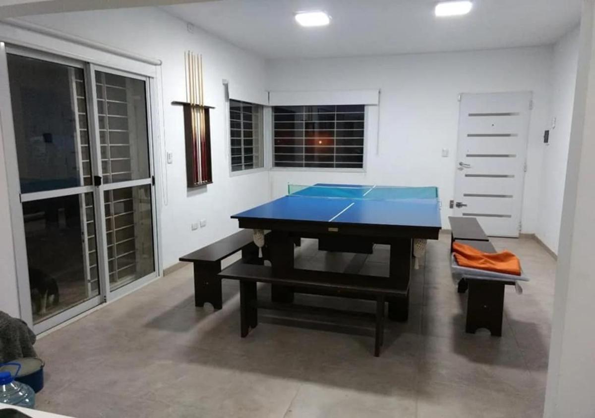 Alquiler temporal casa Bialet Masse con pileta, cancha de fútbol, mesa de pool y ping pong