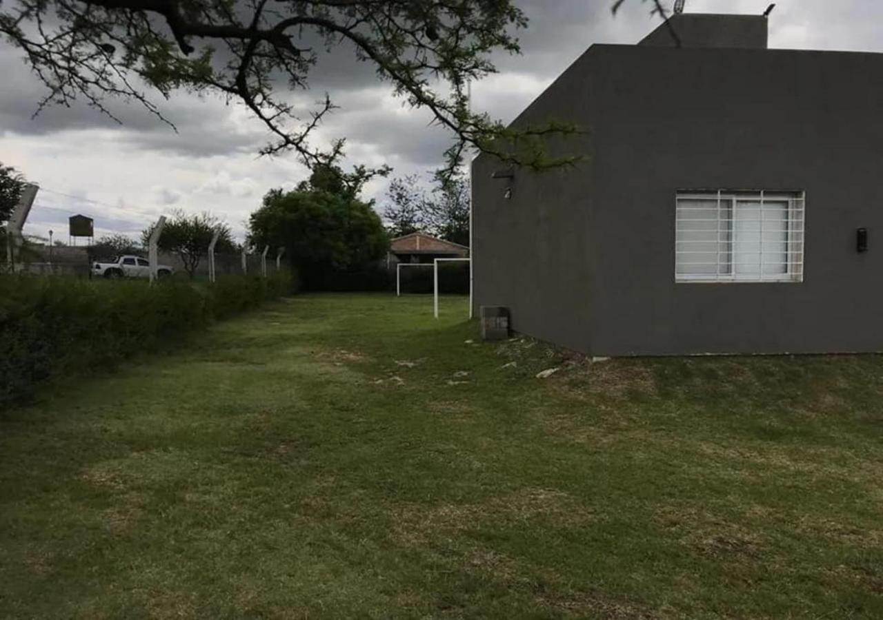 Alquiler temporal casa Bialet Masse con pileta, cancha de fútbol, mesa de pool y ping pong