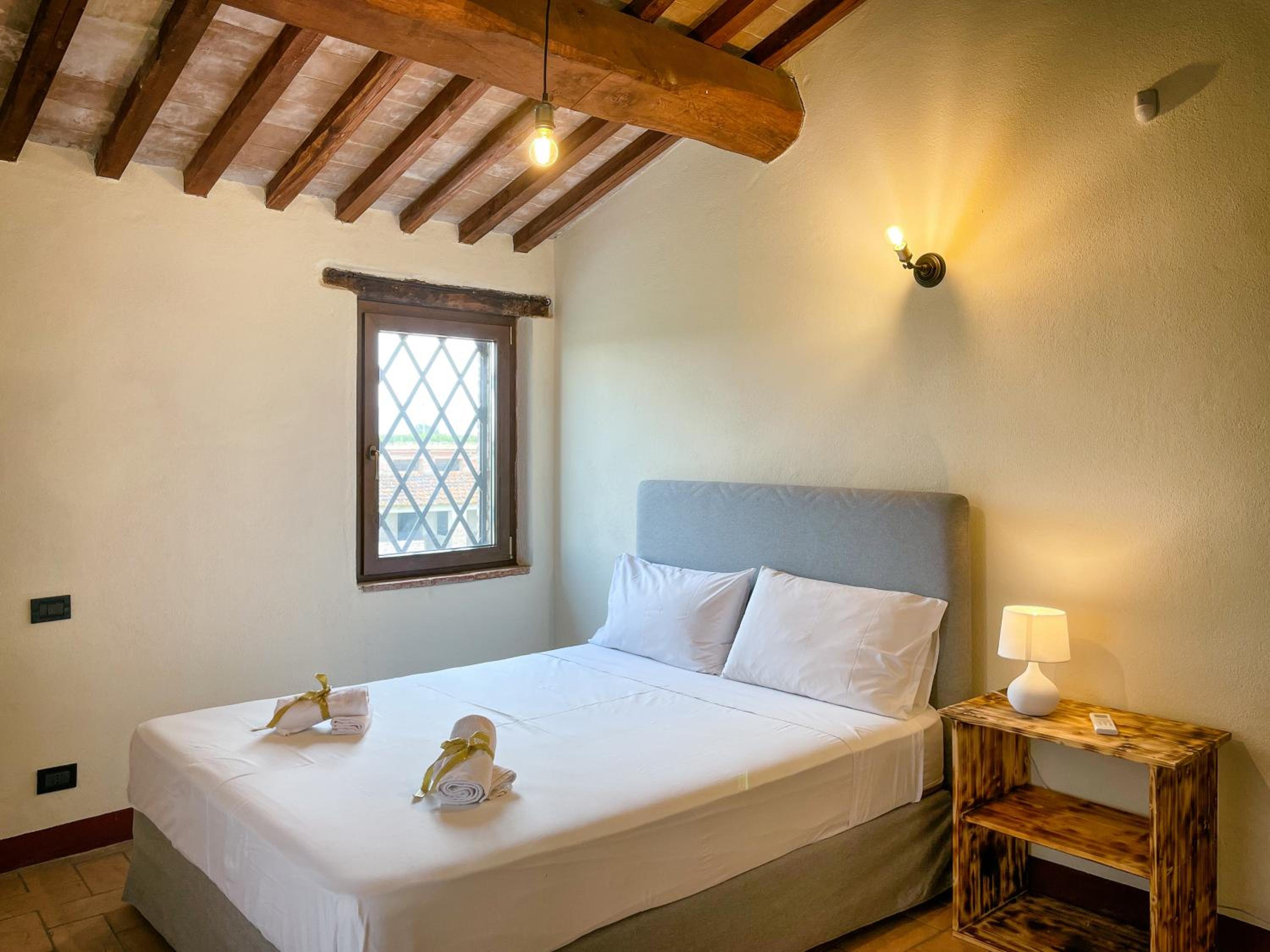 Villaluce Wine Agriturismo view 3