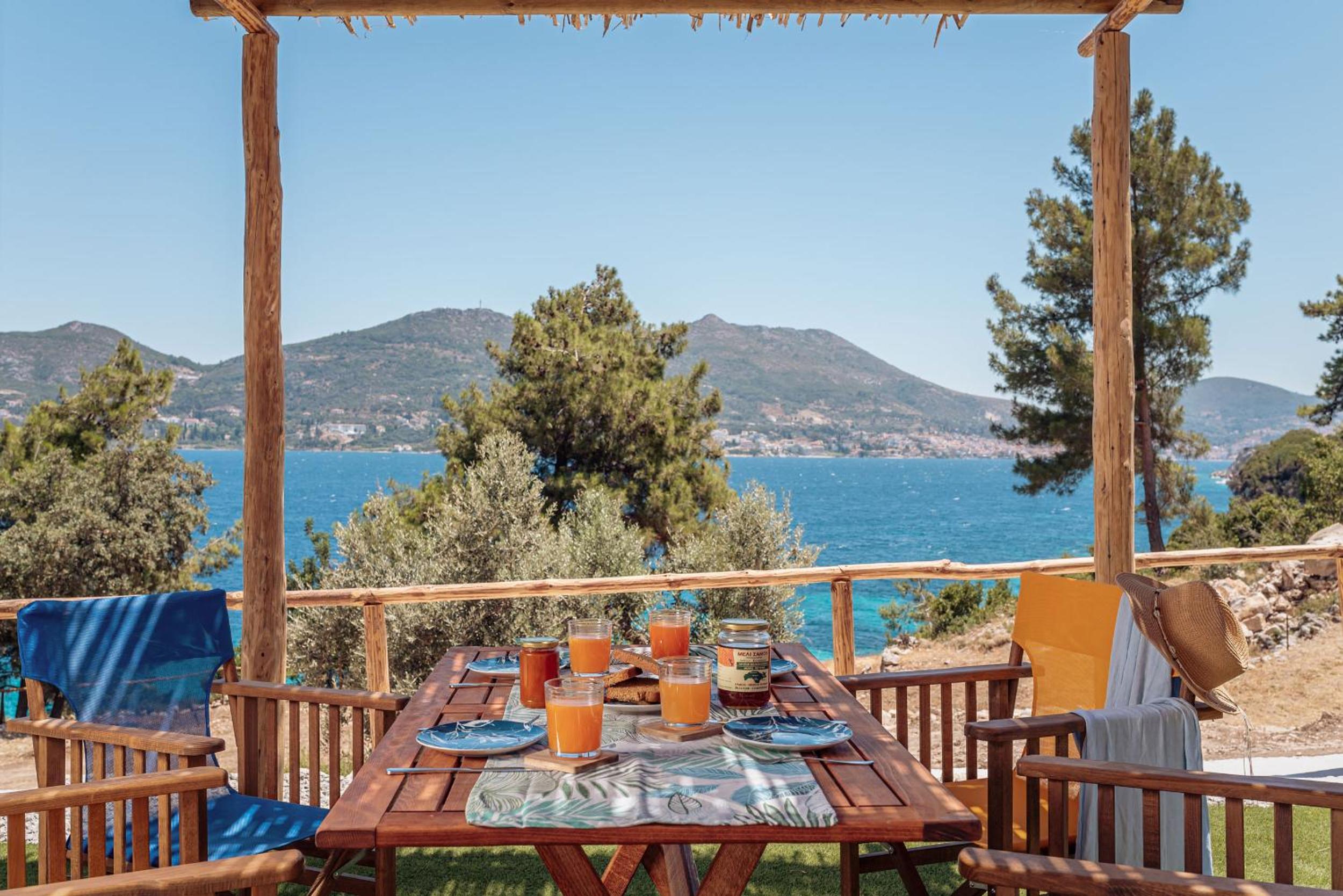 Blue Garden Samos Apartments view 4