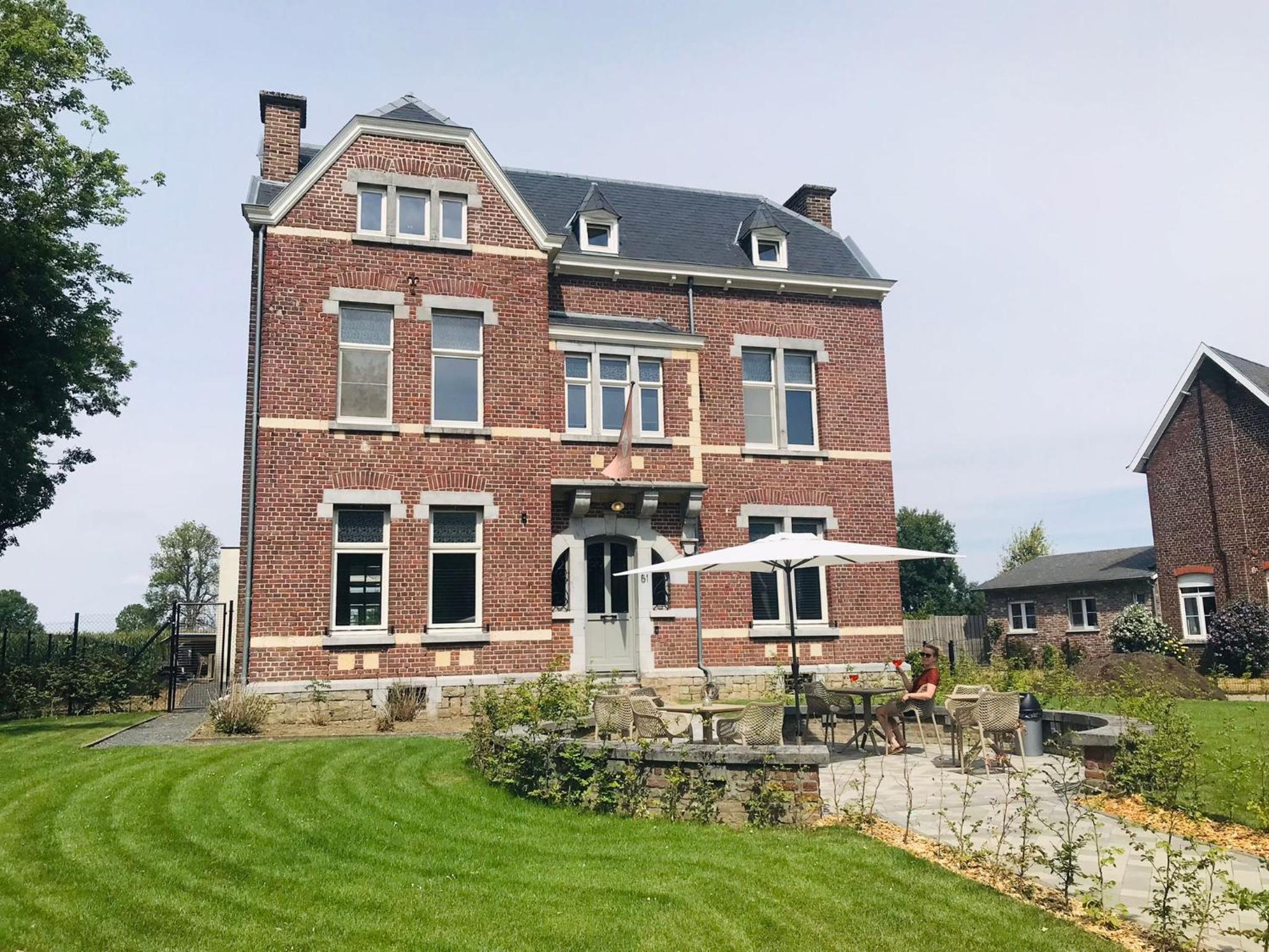 B&B het Notarishuis - authentiek verblijf nabij Maastricht