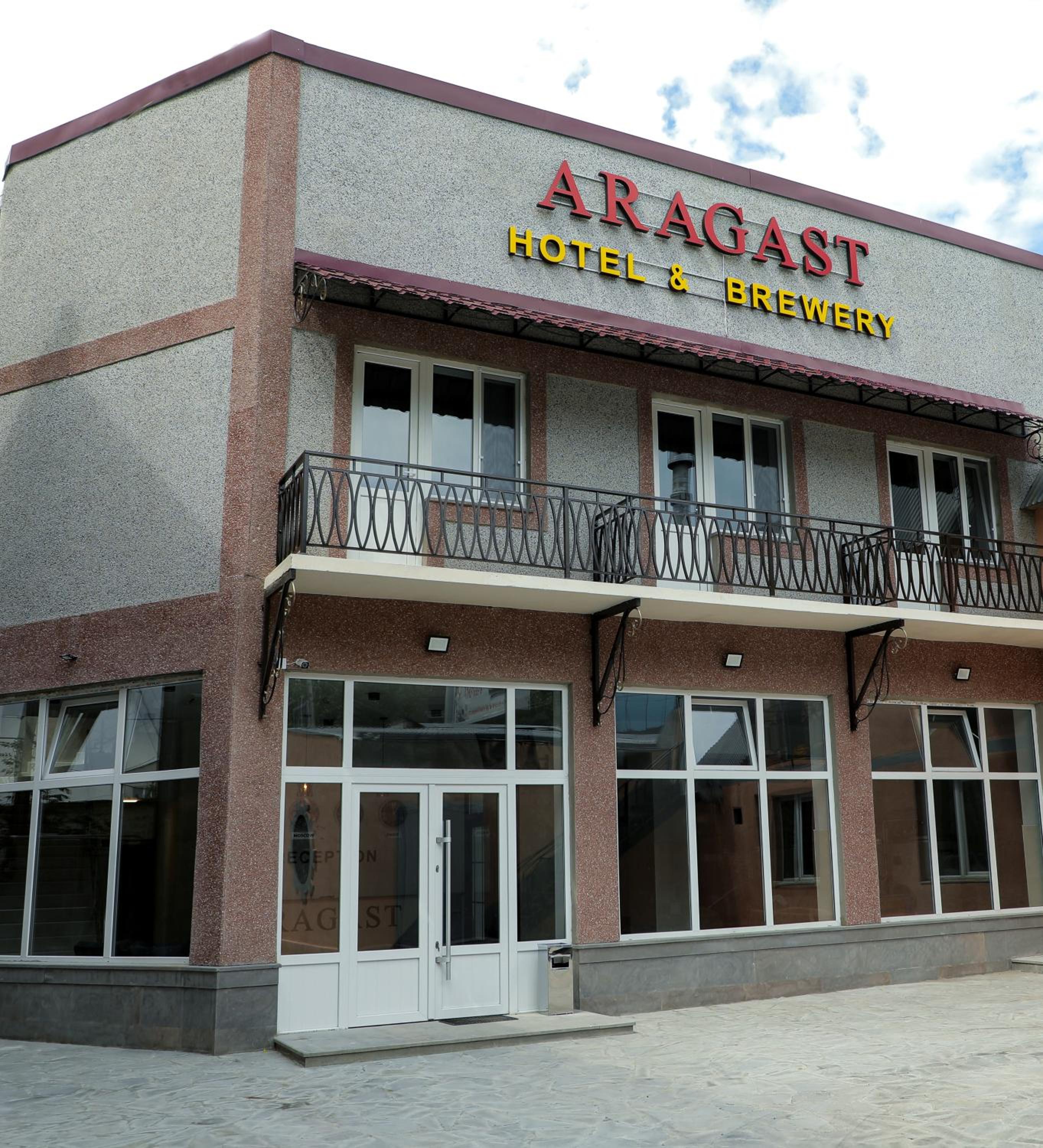 Aragast Hotel & Brewery