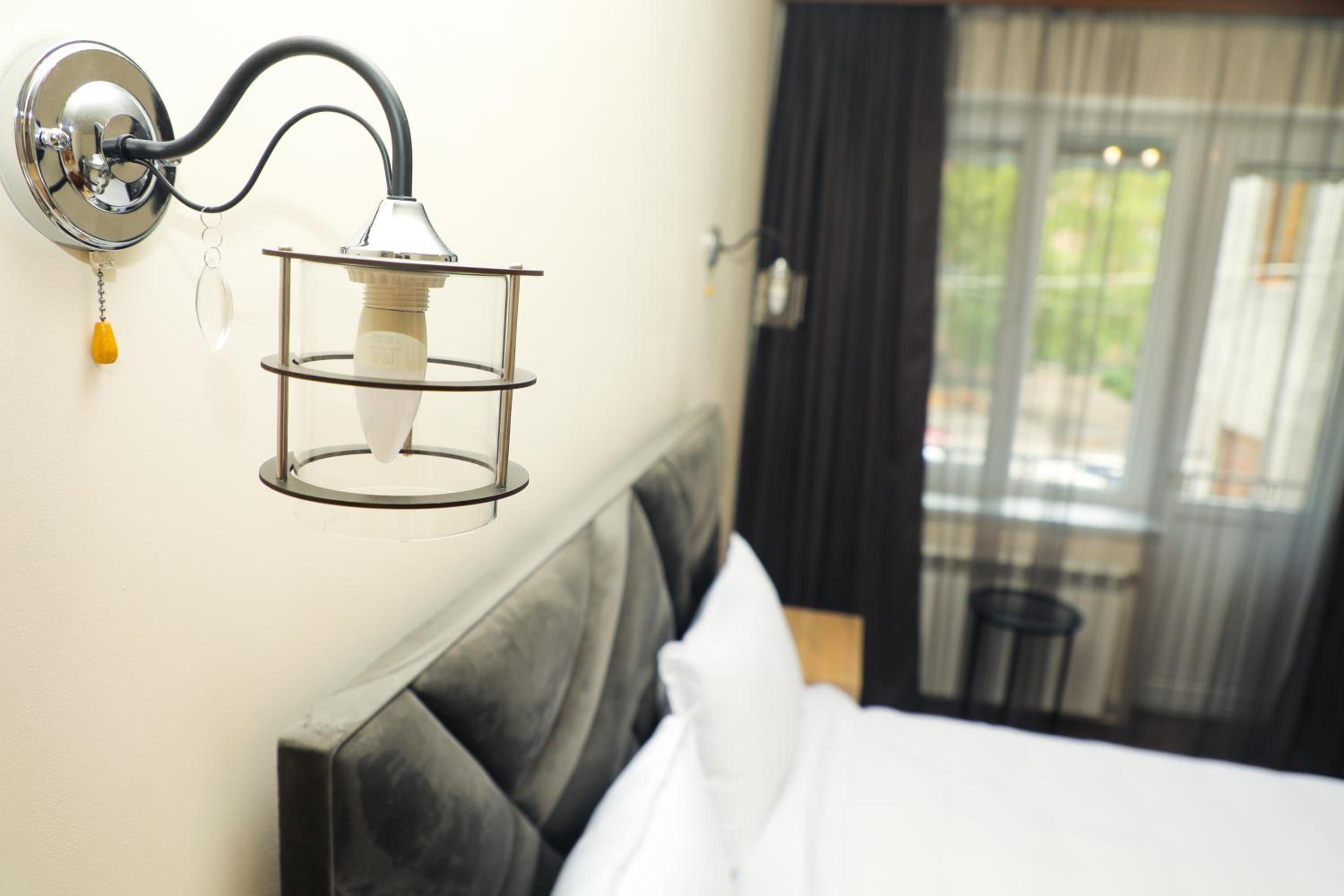 Aragast Hotel & Brewery