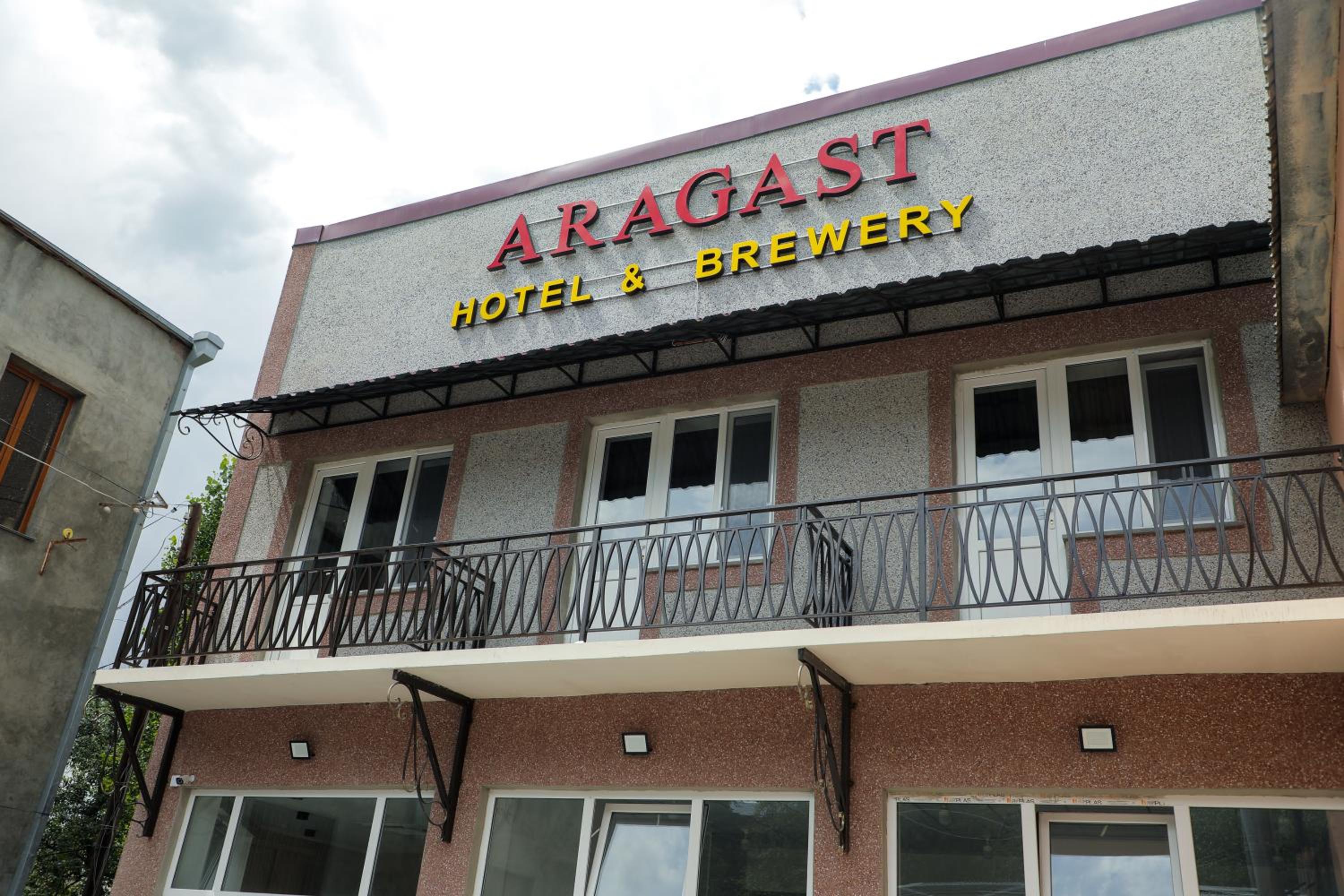 Aragast Hotel & Brewery