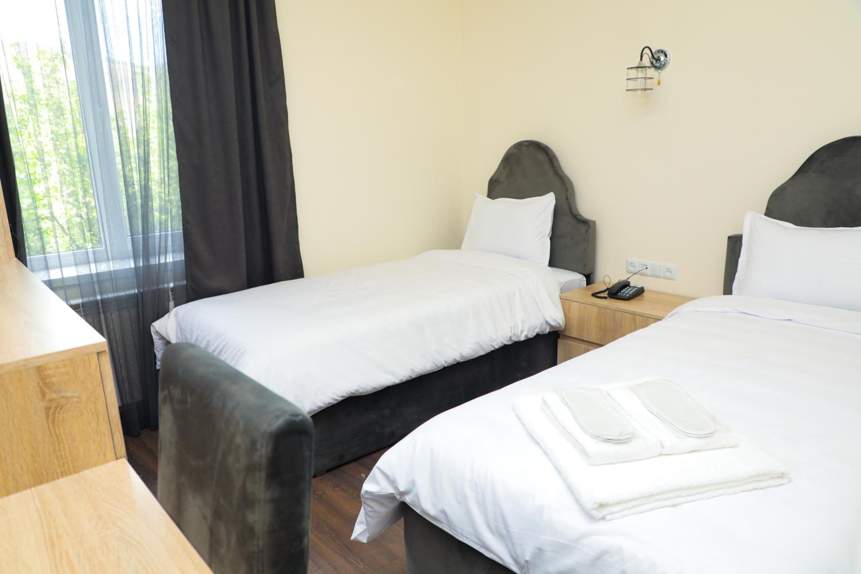 Aragast Hotel & Brewery