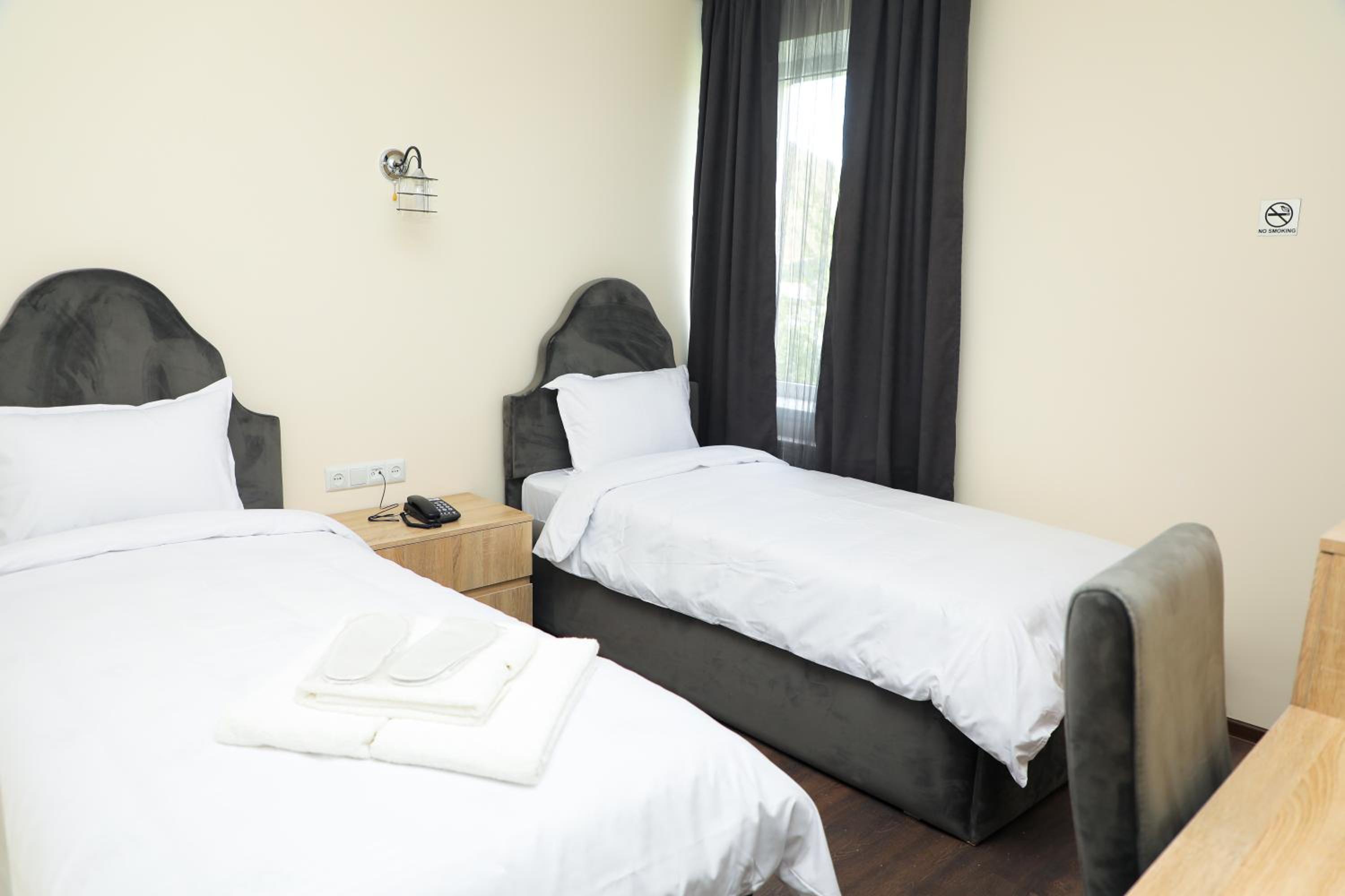 Aragast Hotel & Brewery