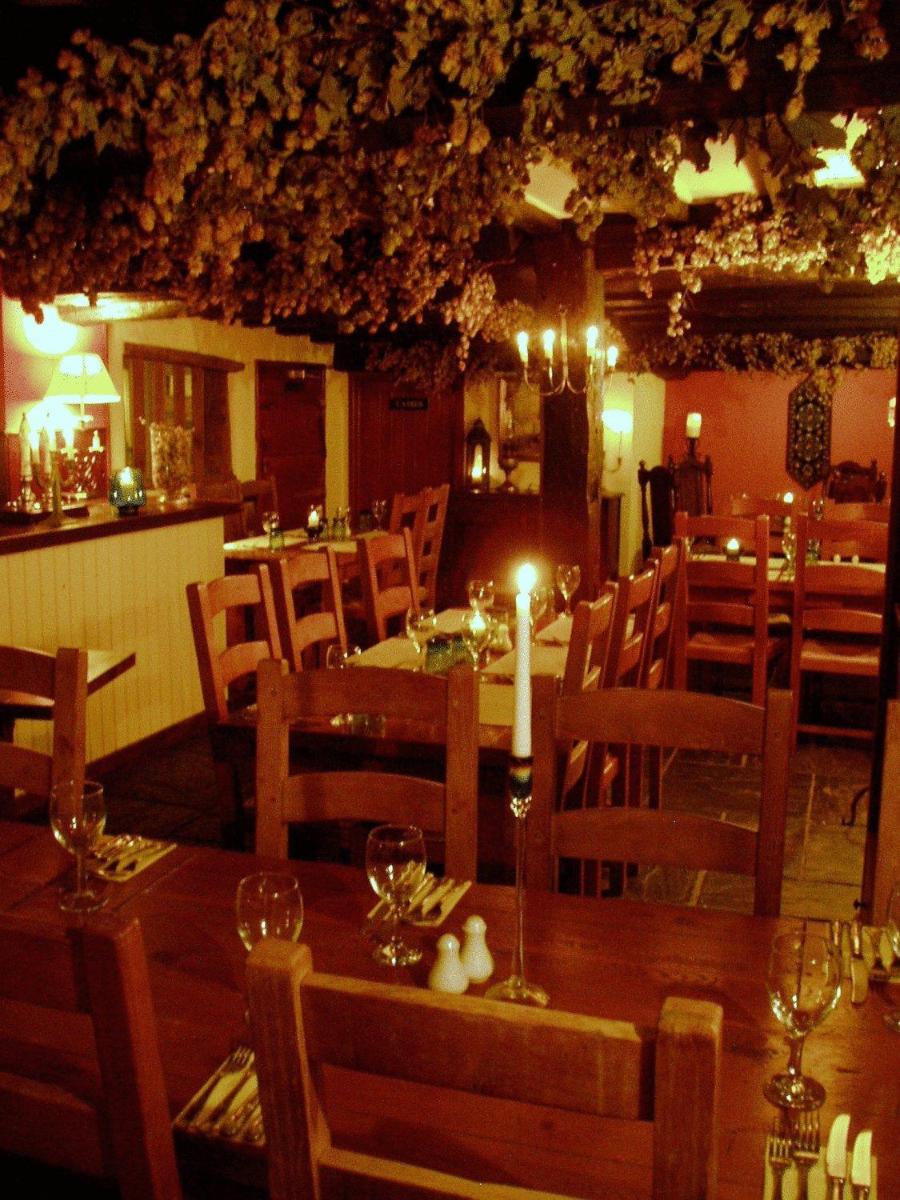 restaurant