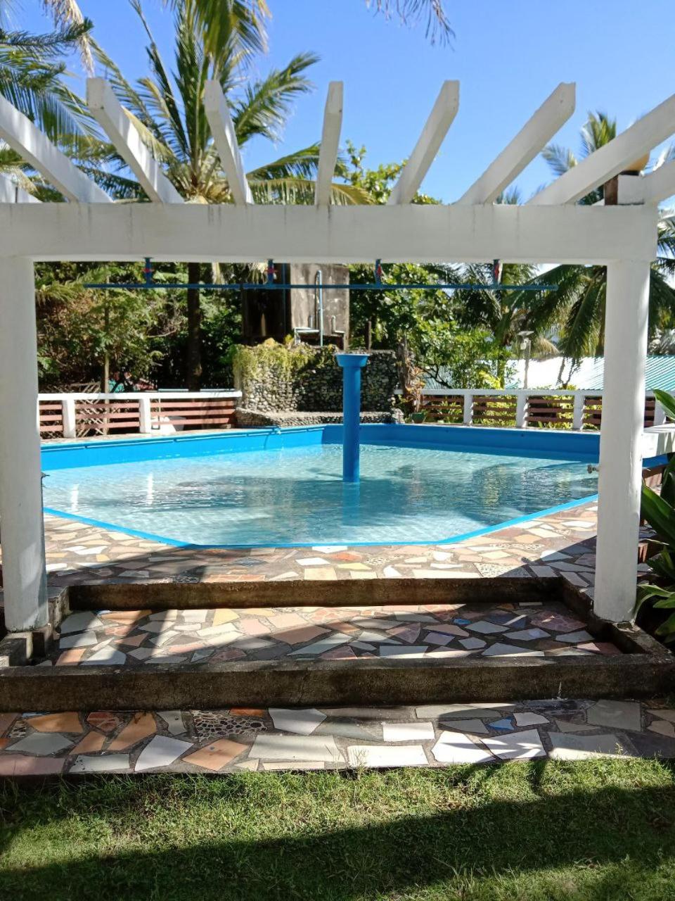 RedDoorz @ Isla Virginia Beach Resort Aurora Baler view 2