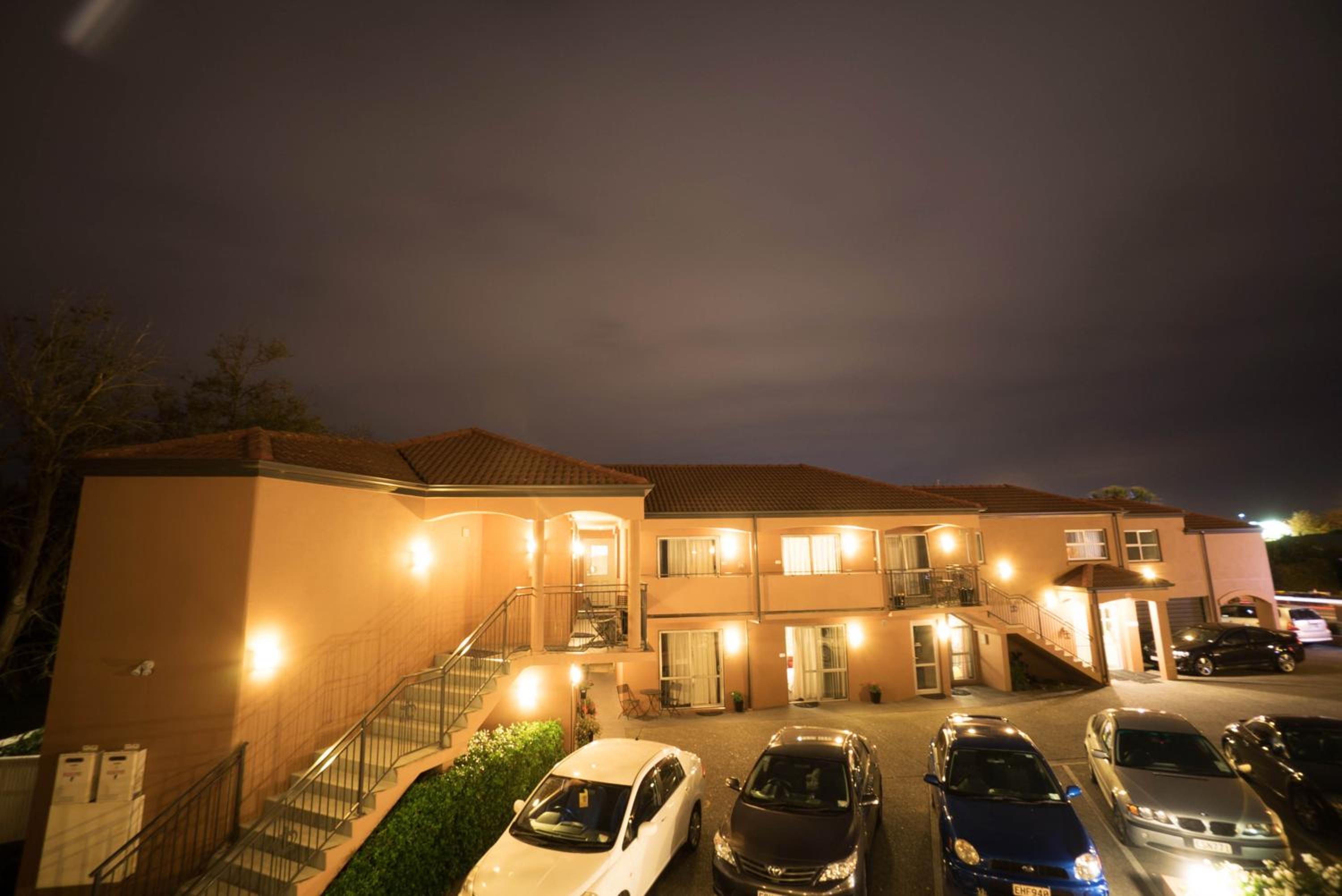 Kings Of Riccarton Motel- Close to Railway Station and Airport with Shuttle service - Image 4