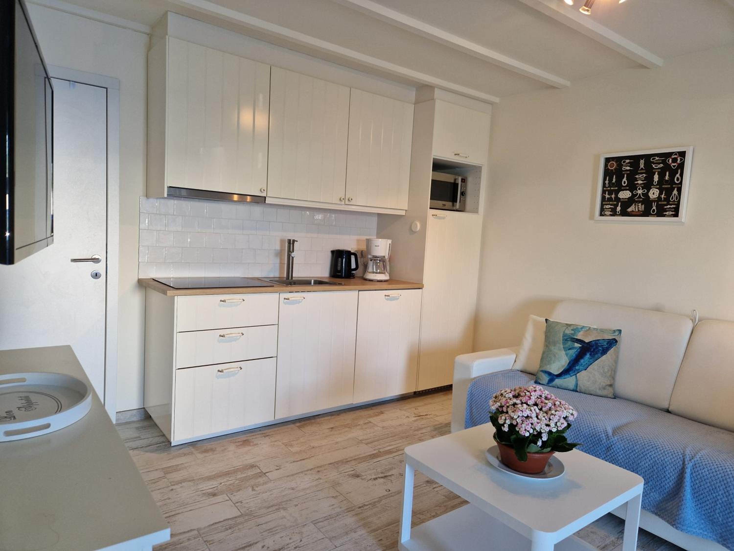 Melroce Holiday Cottage 5503 view 5