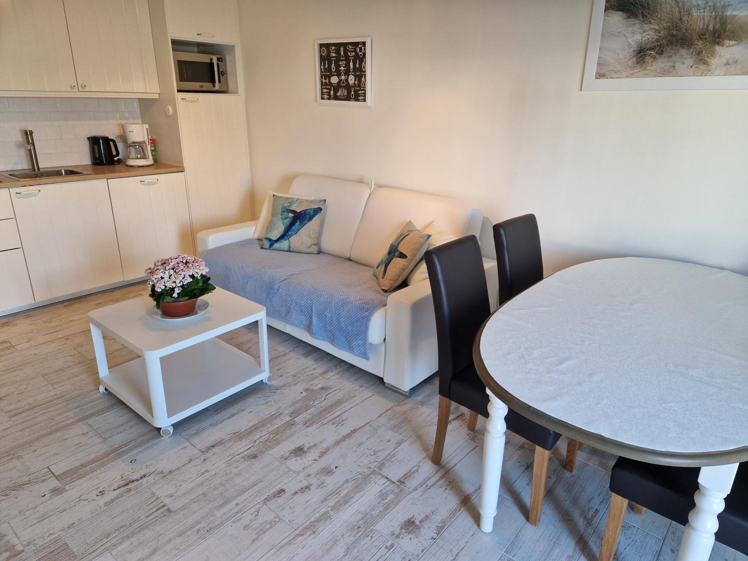 Melroce Holiday Cottage 5503 view 3