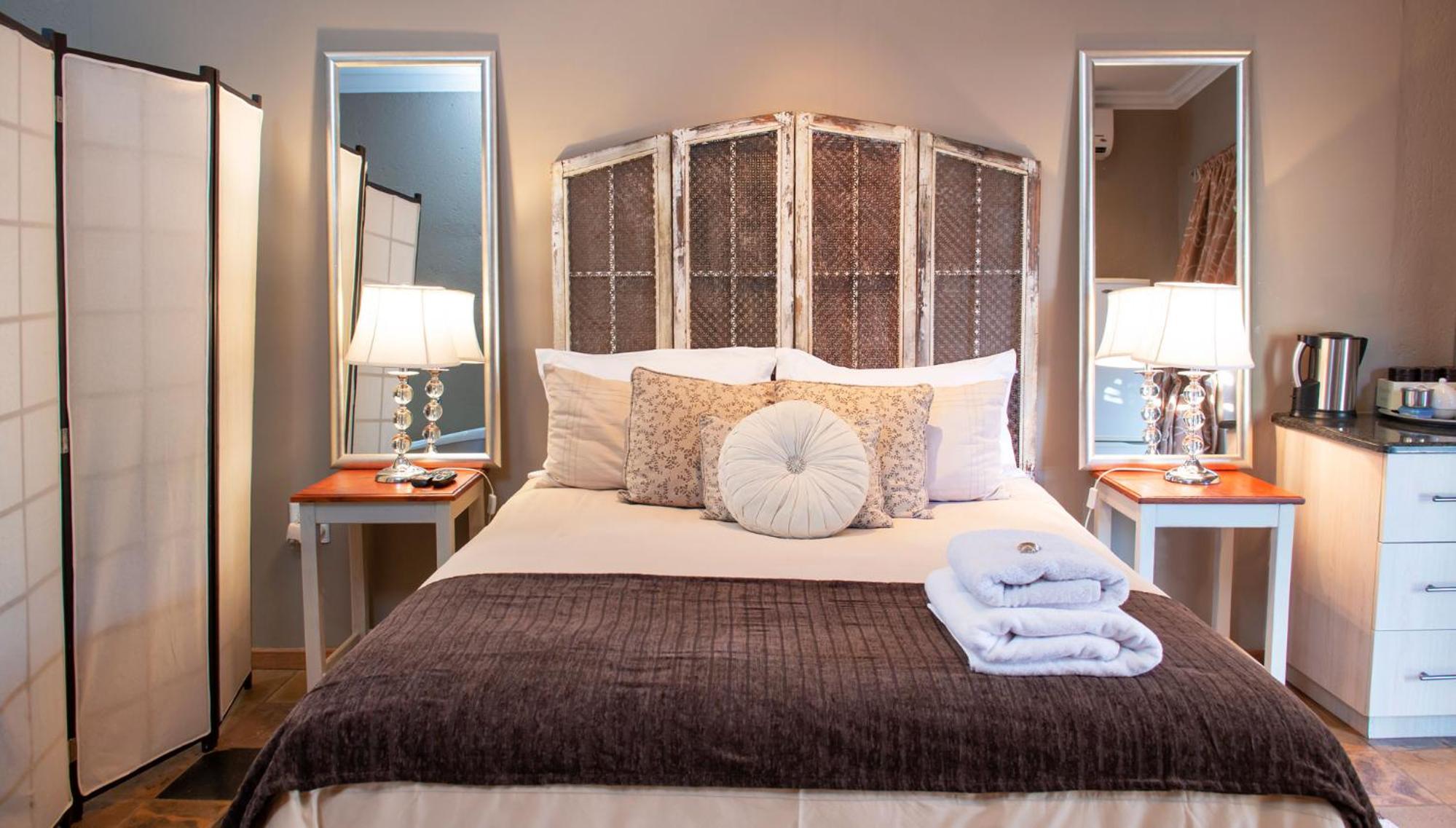 Four Seasons Guesthouses