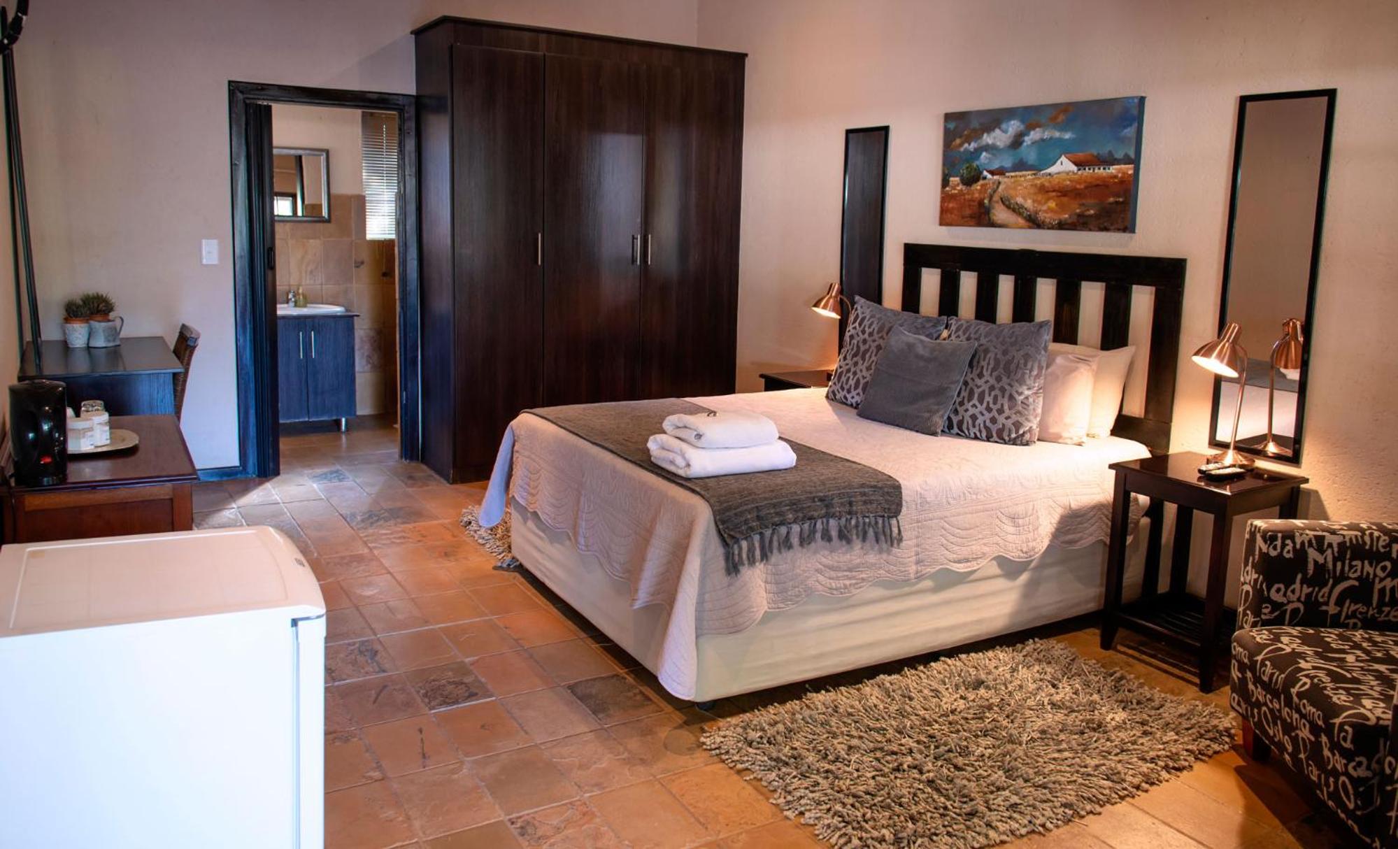 Four Seasons Guesthouses