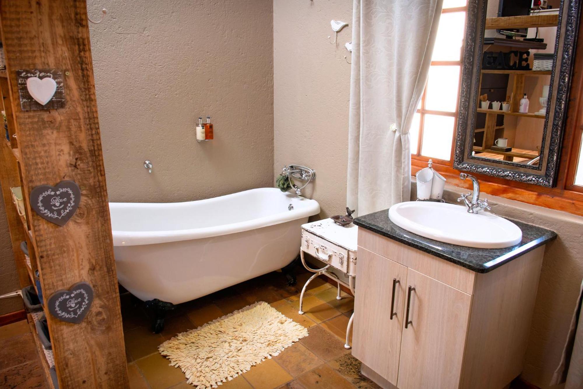 Four Seasons Guesthouses
