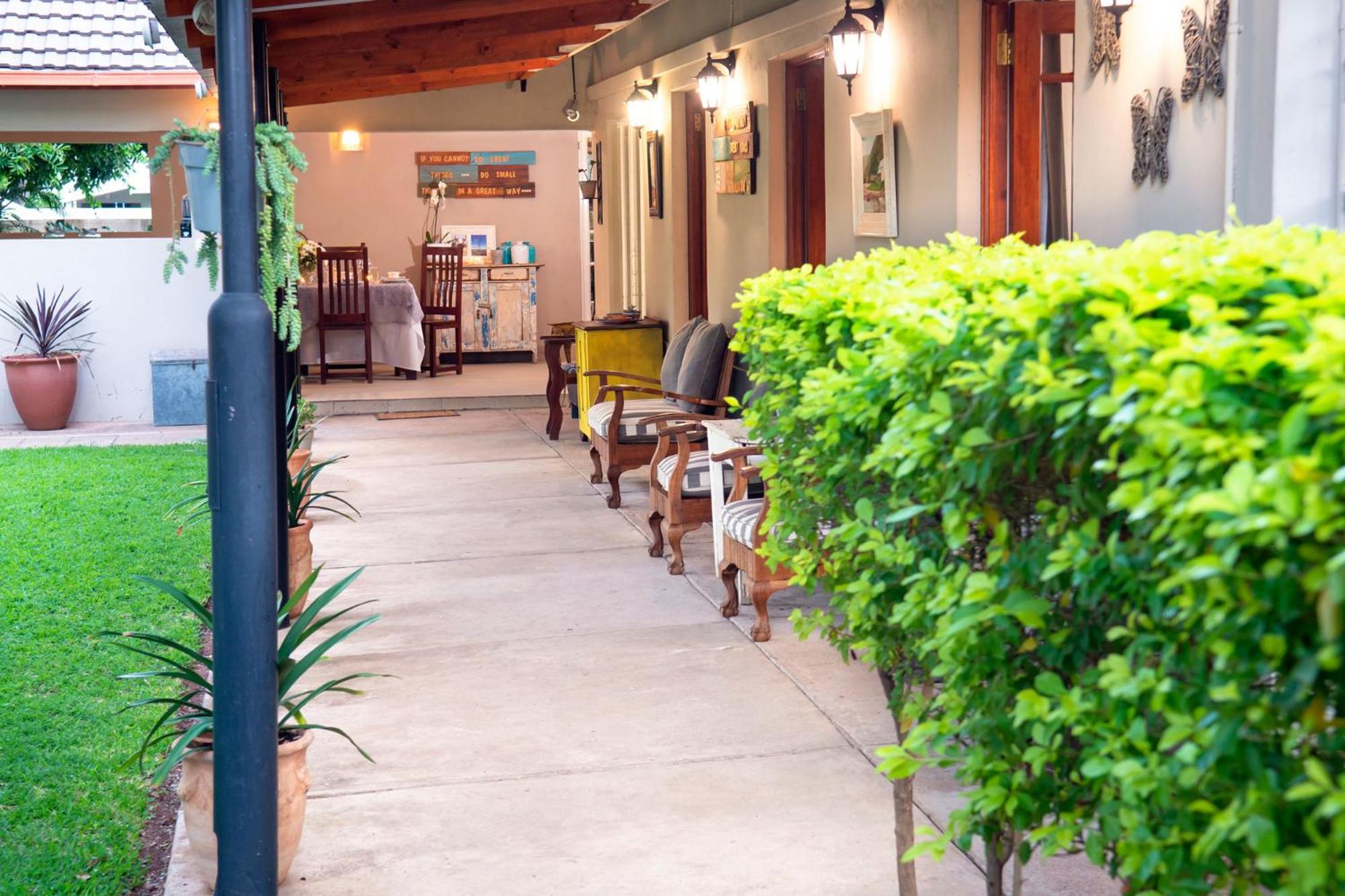 Four Seasons Guesthouses