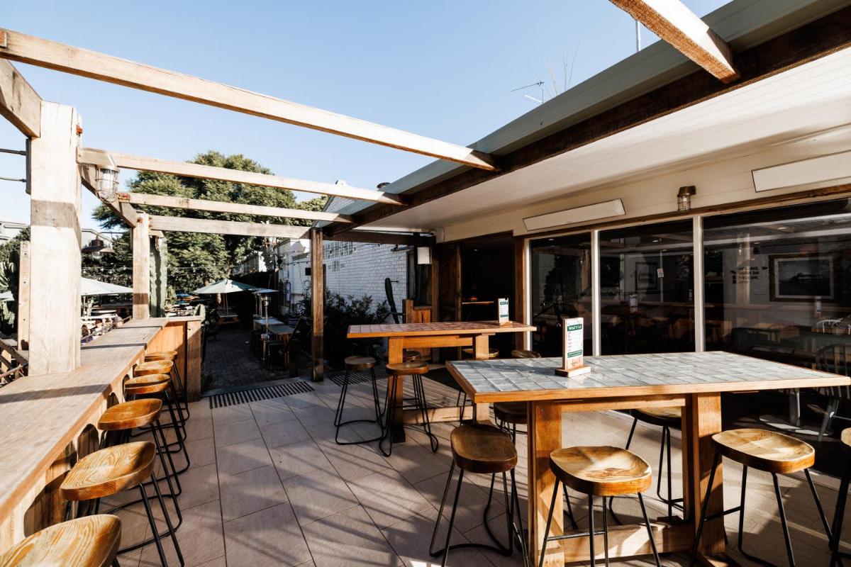 outdoor BBQ area