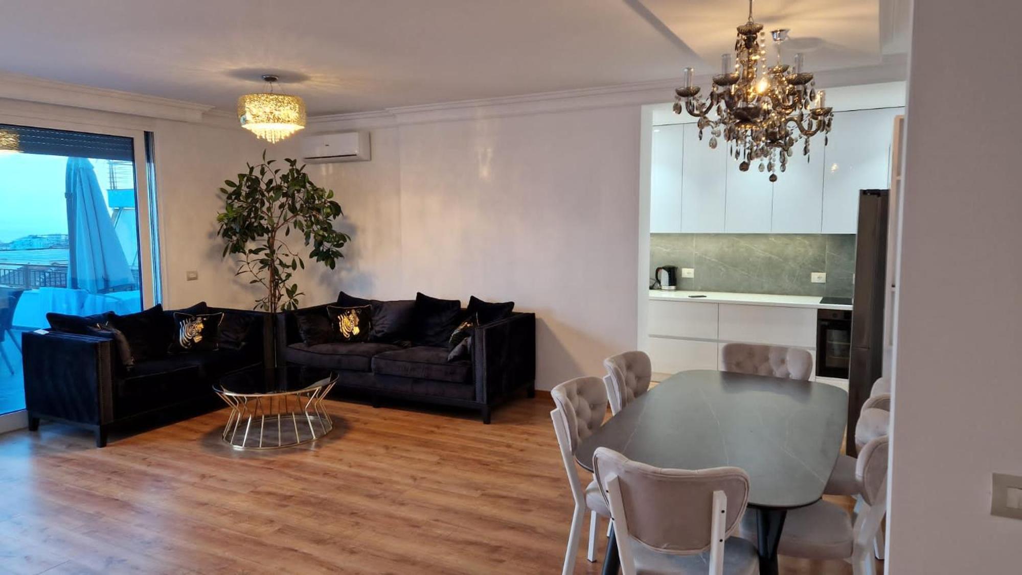 Pirro Luxury Apartment
