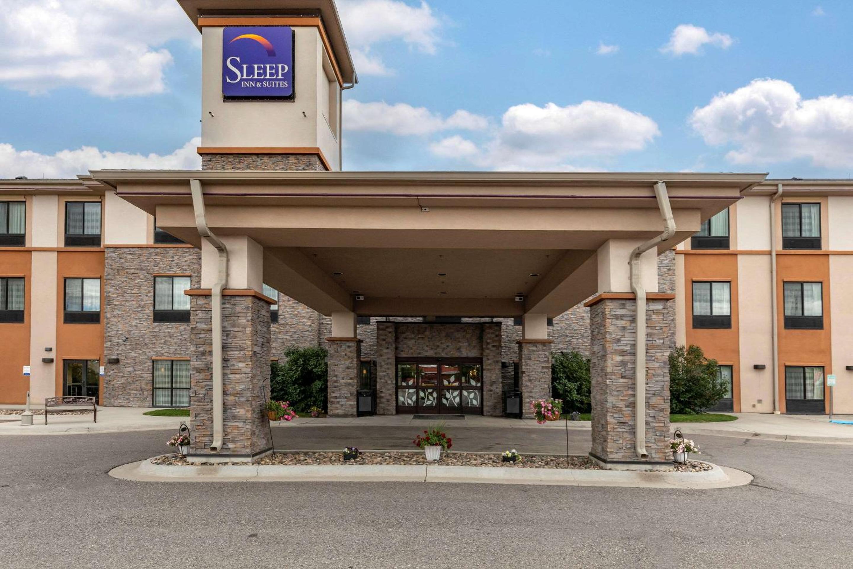 Sleep Inn & Suites Miles City I-94 view 3
