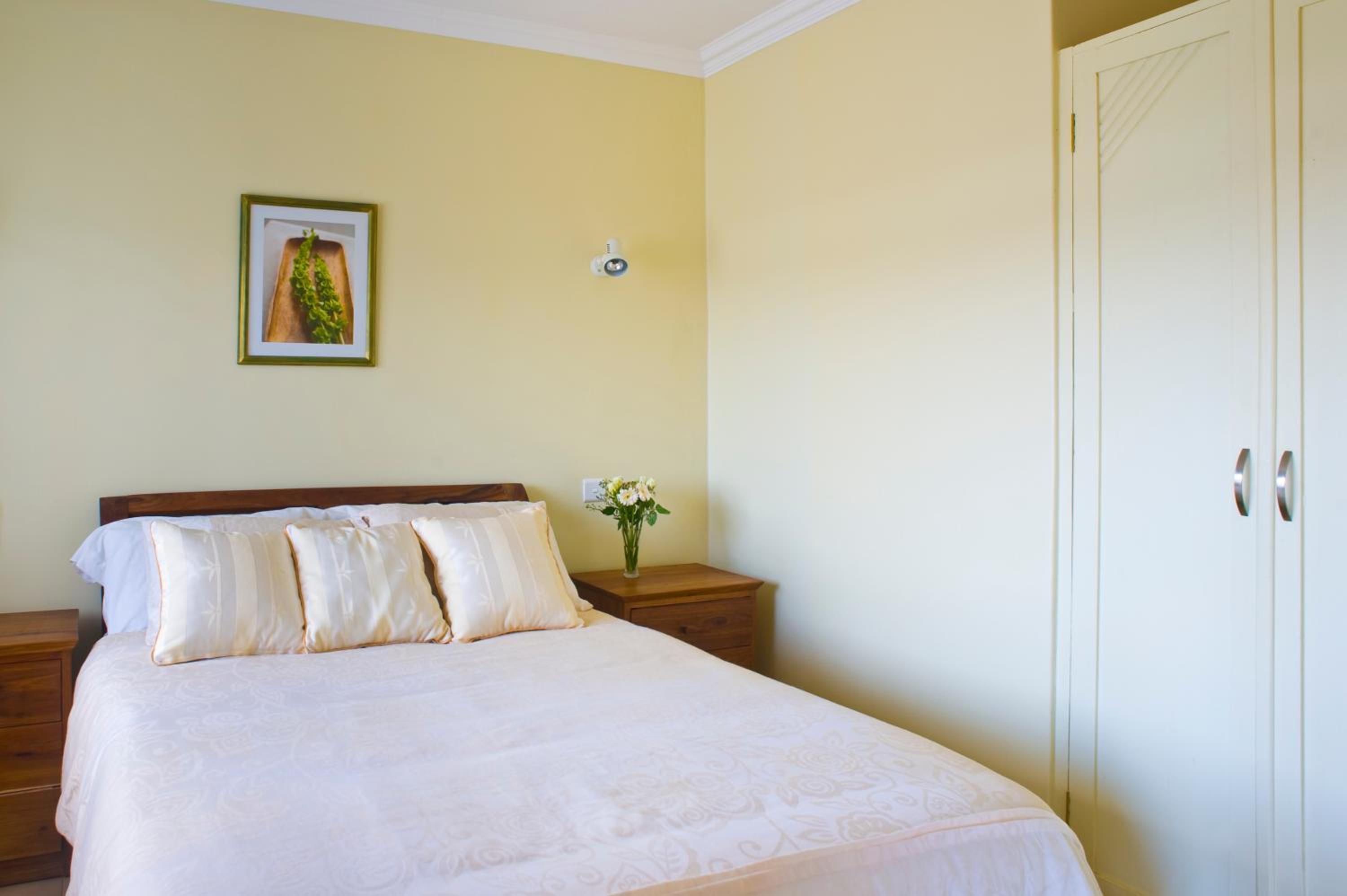 Shakespeare Court Serviced Apartments