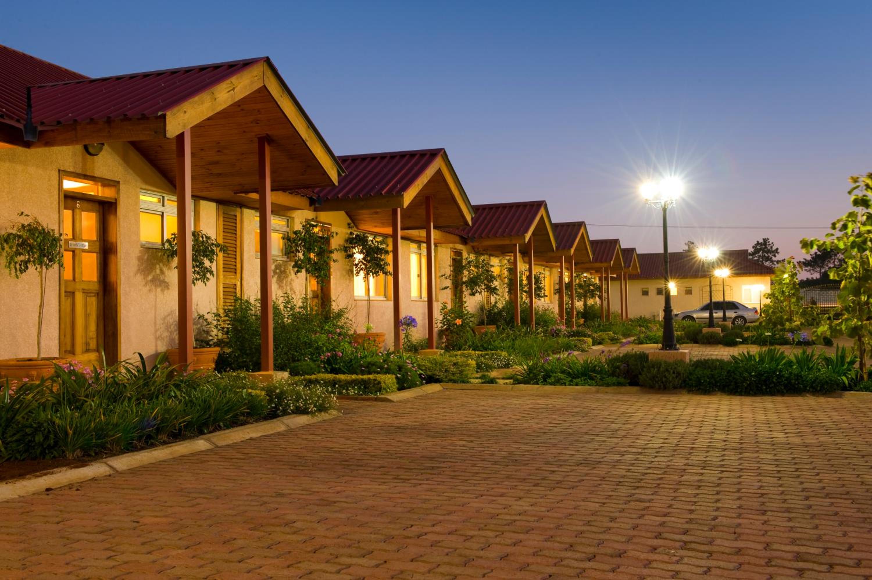 Shakespeare Court Serviced Apartments