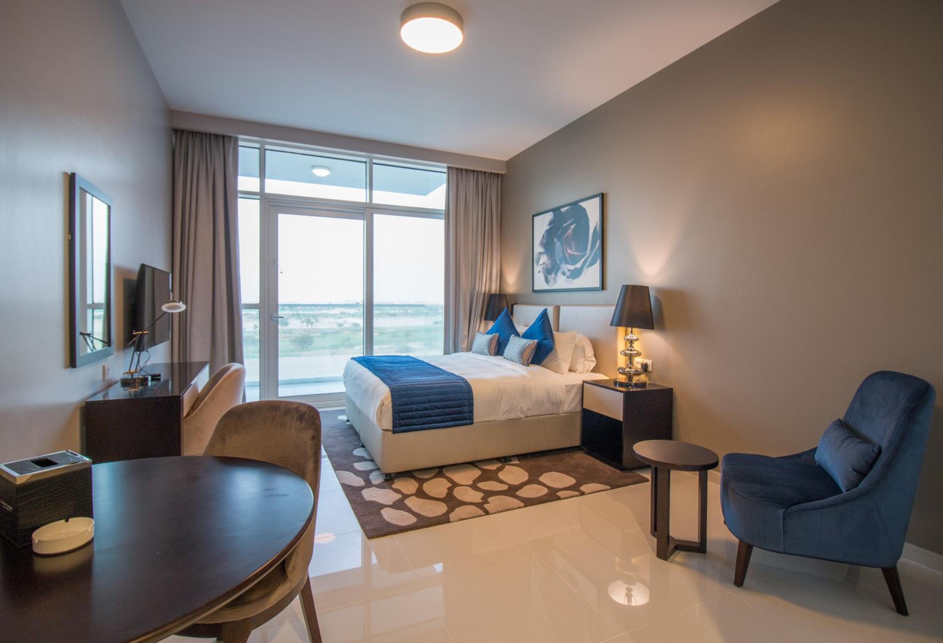 Premium Studio with Beautiful Golf Course View