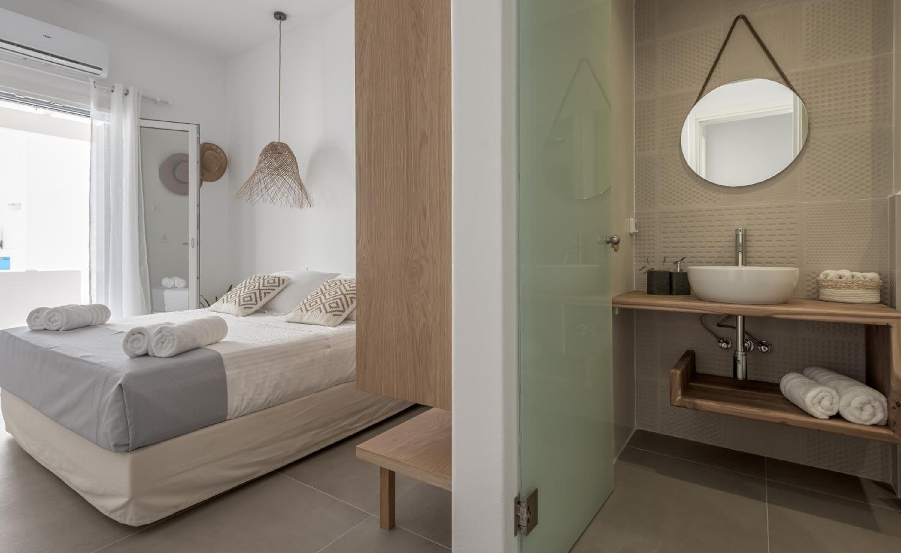 Elyos Apartments