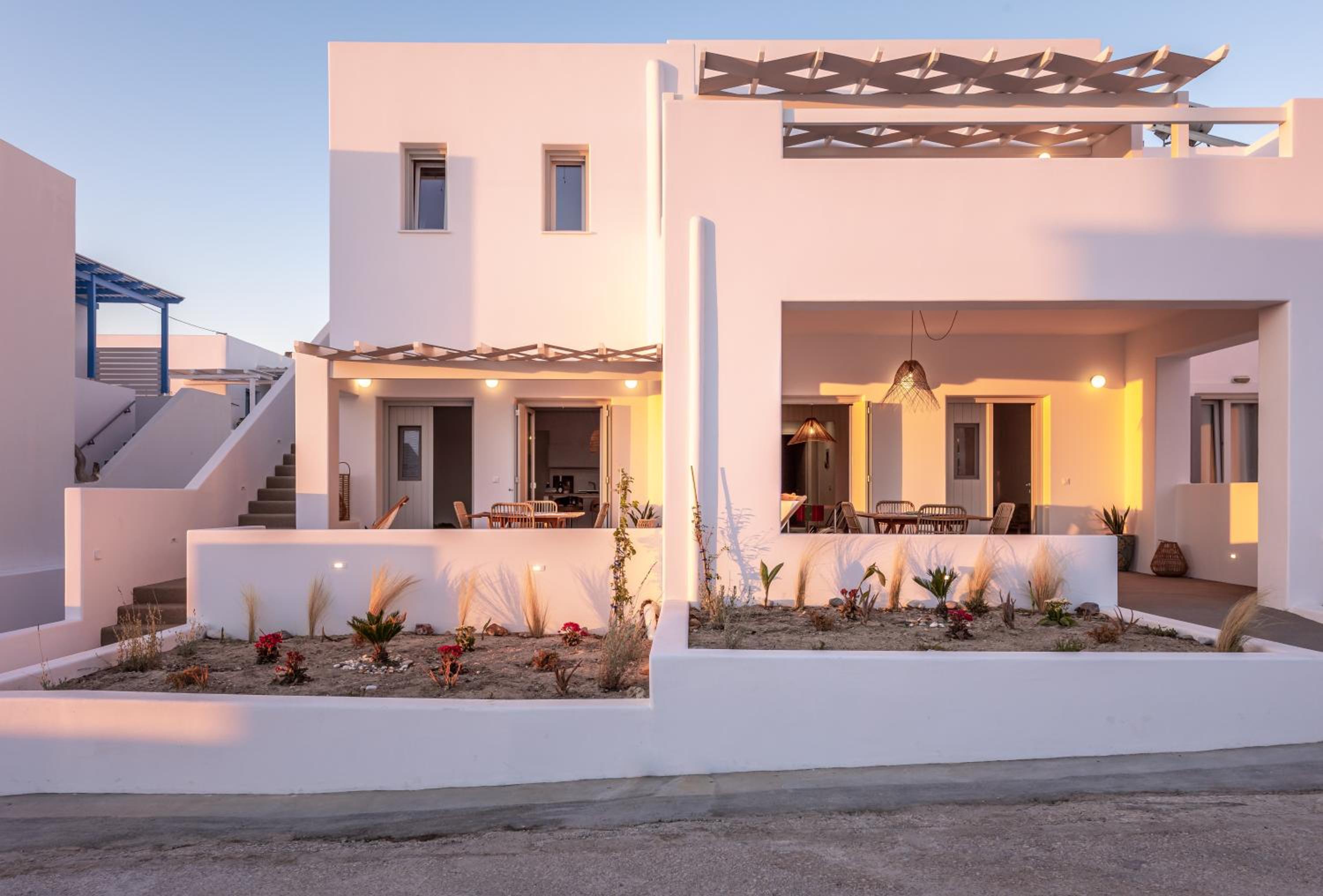 Elyos Apartments