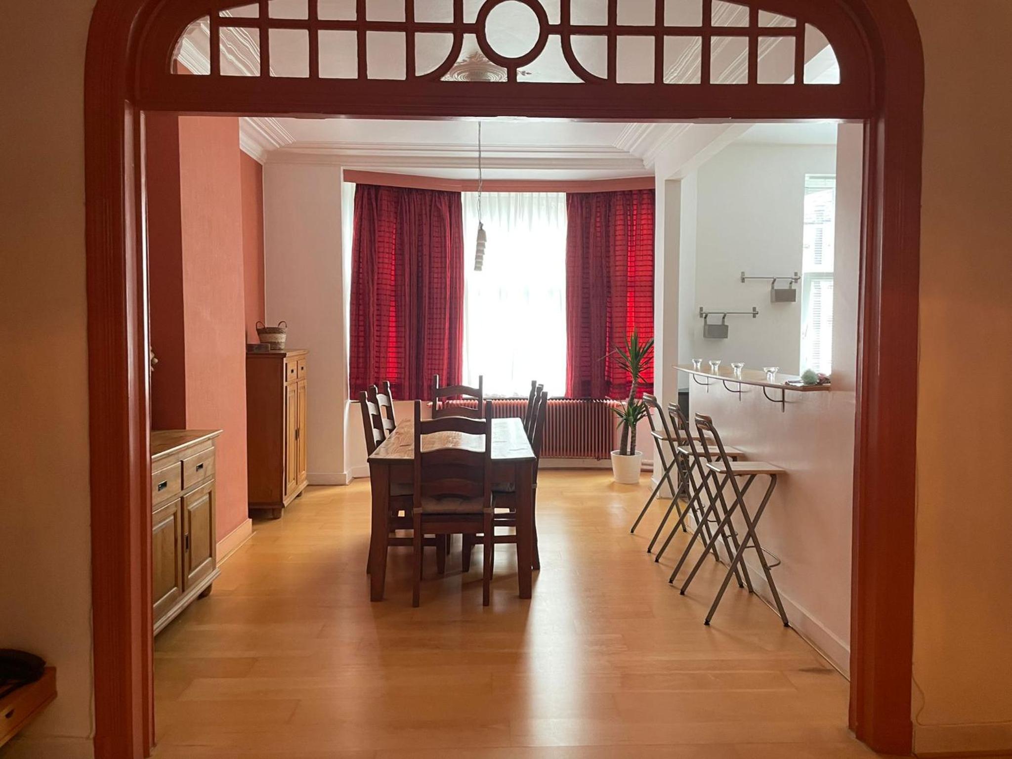 Appartement de charme dans maison de maître bruxelloise view 2