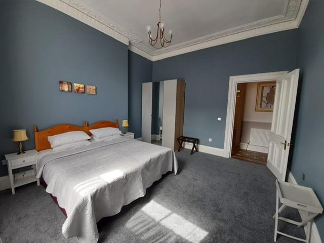 A two bedroom apartment - Victorian Villa at 8 Priestfield Road view 4