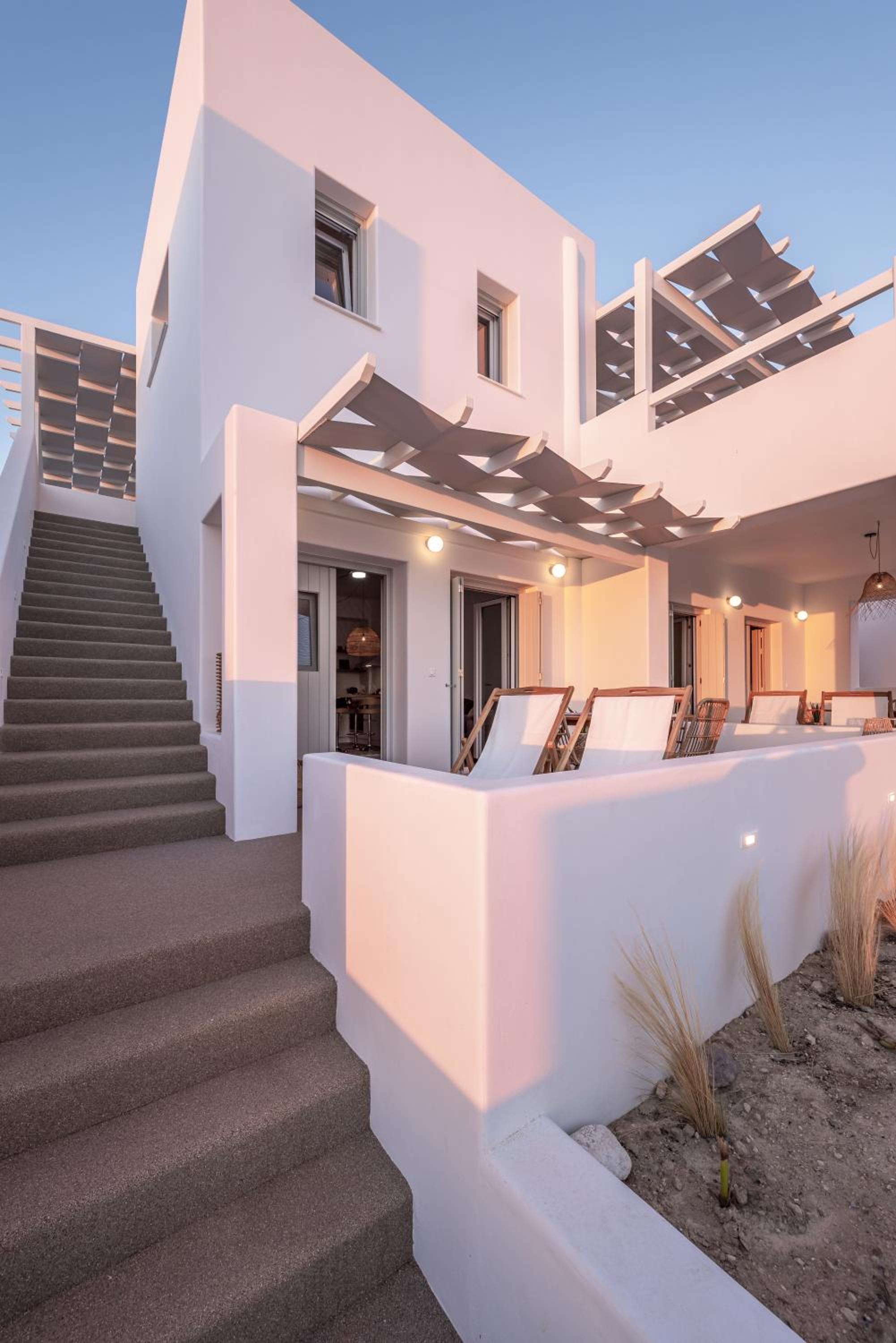 Elyos Apartments