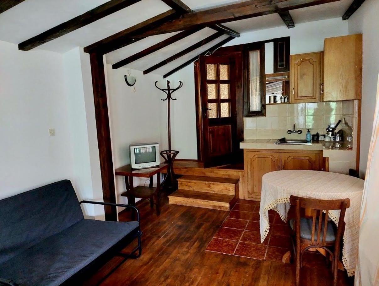 Luylyana Guesthouse