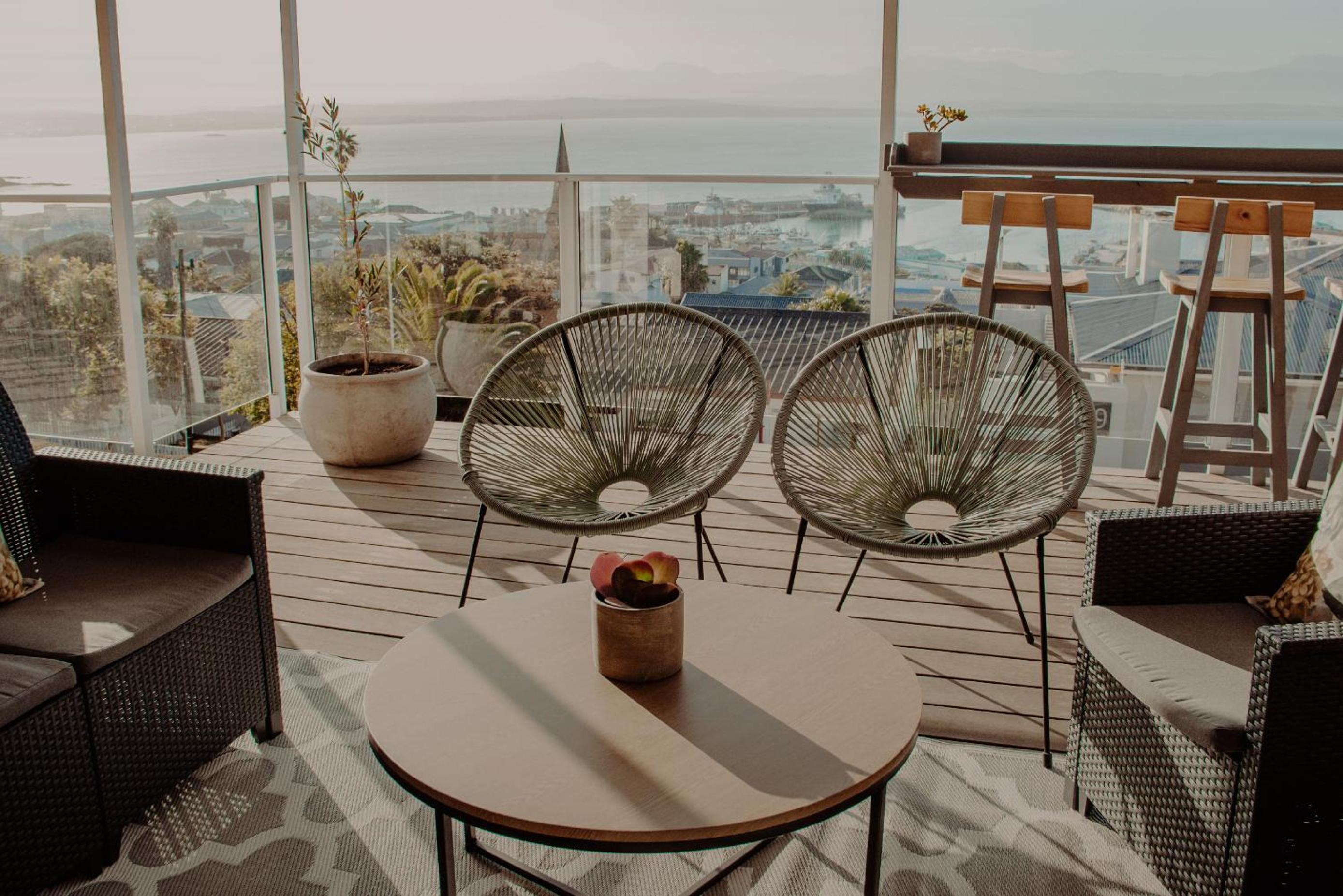 Aqua Marina Guest House - Image 5