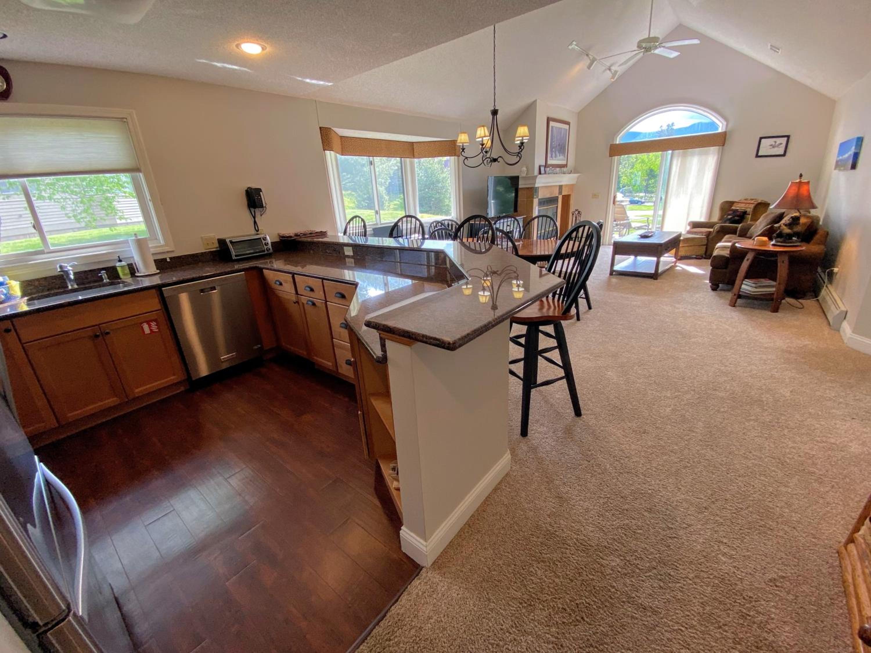 F5 Renovated home on golf course in Bretton Woods AC view 5