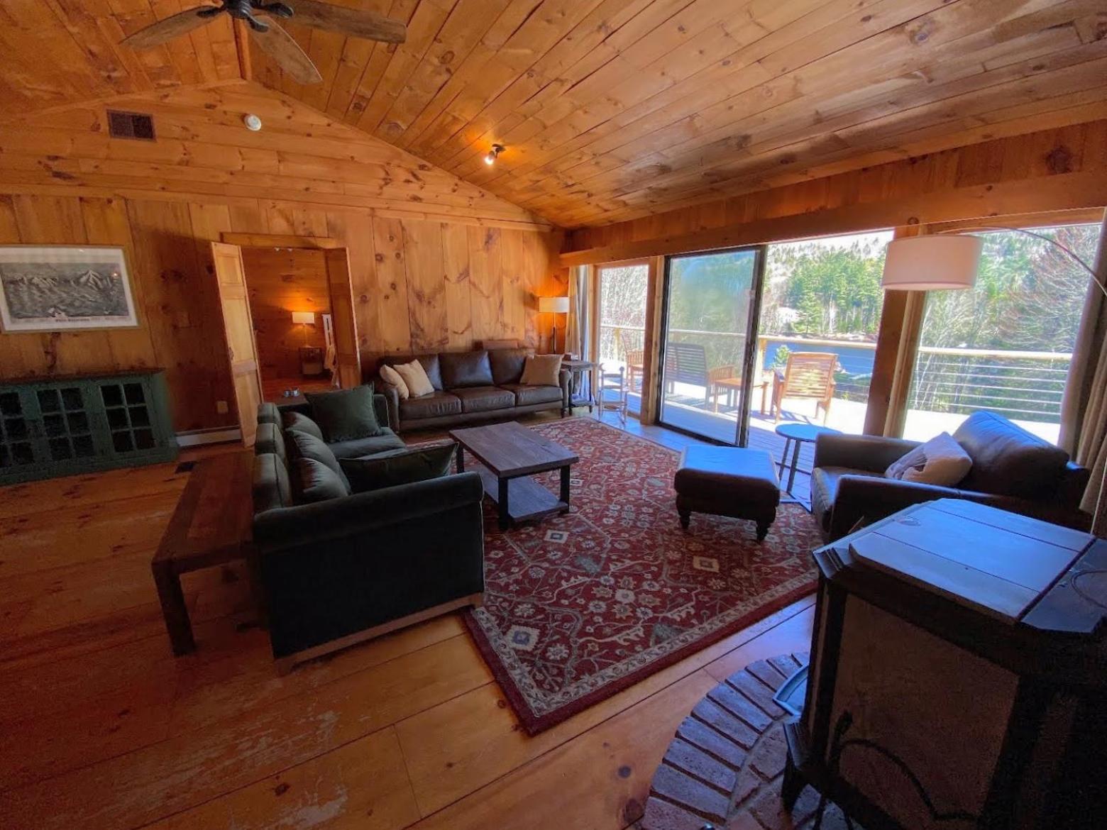 Amazing lakefront home in the White Mountains with game room theater view 4