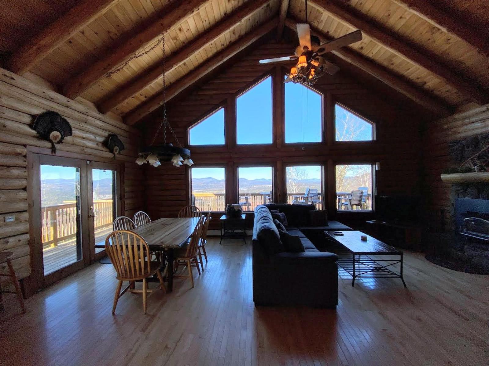 SI INCREDIBLE VIEWS from this log cabin with large deck huge yard fire pit hot tub view 5