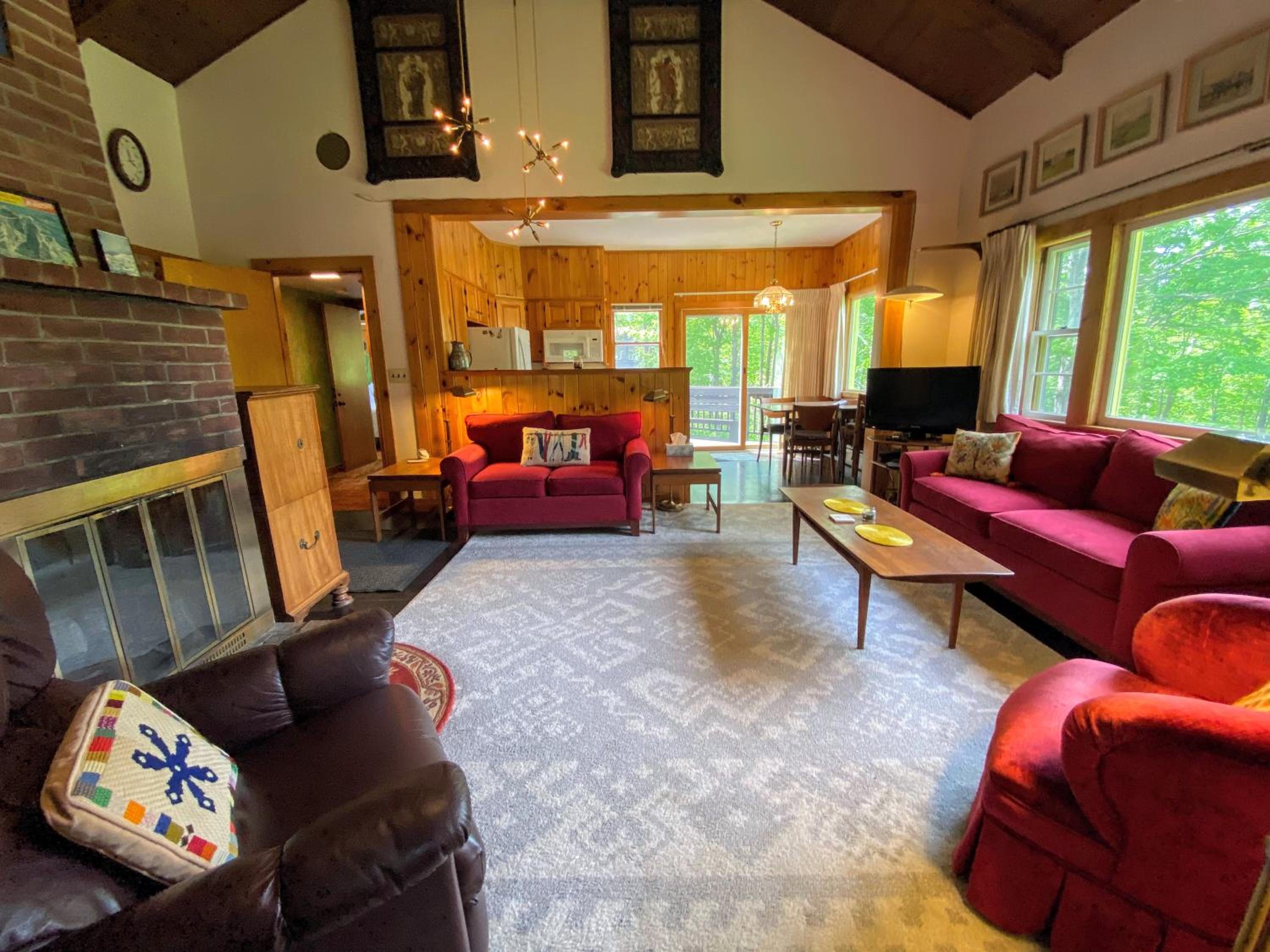 Cannon four bed three bath slopeside home Steps to Mittersill and slopes view 5