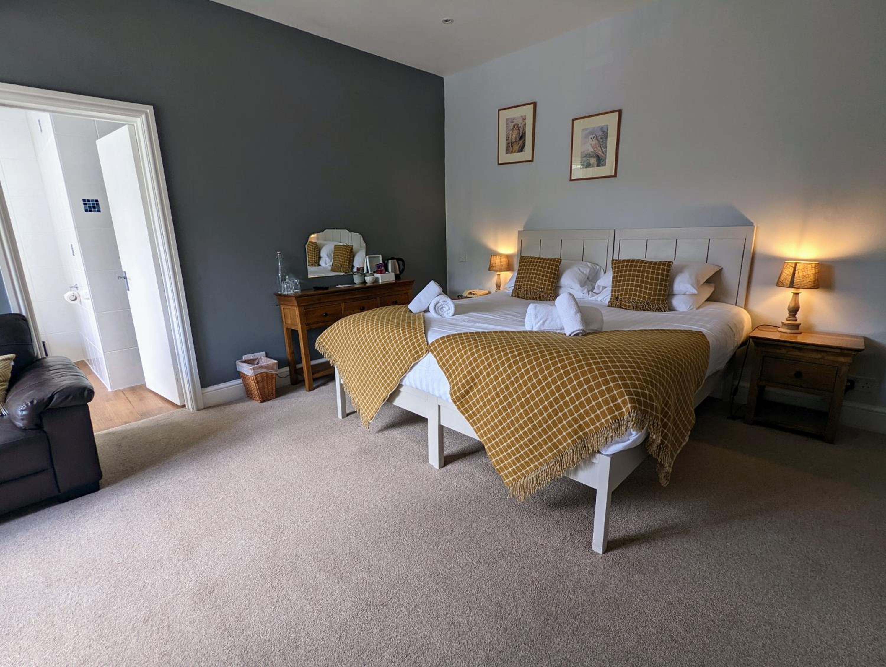 The Hunters Inn