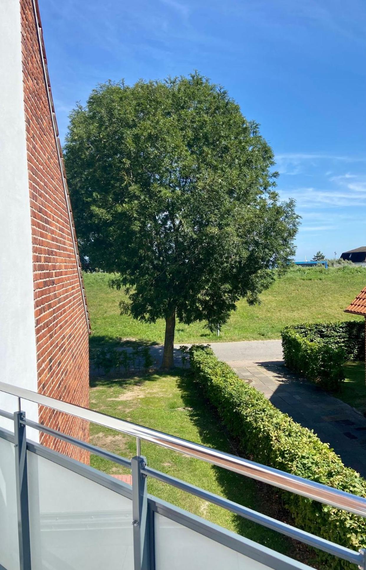 1017 - Haus am Deich WG 2 view 2