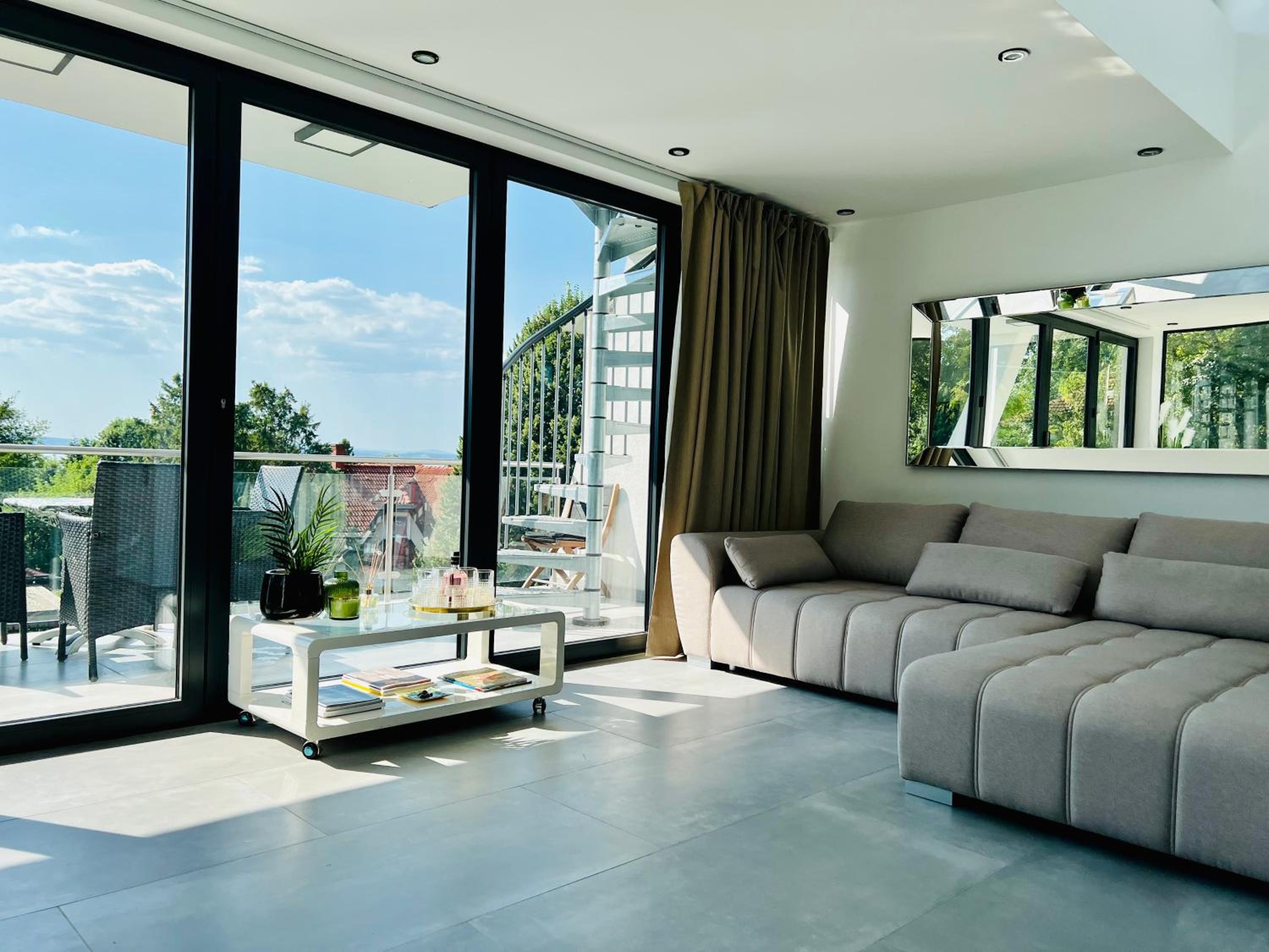 ARIS Apartman view 3