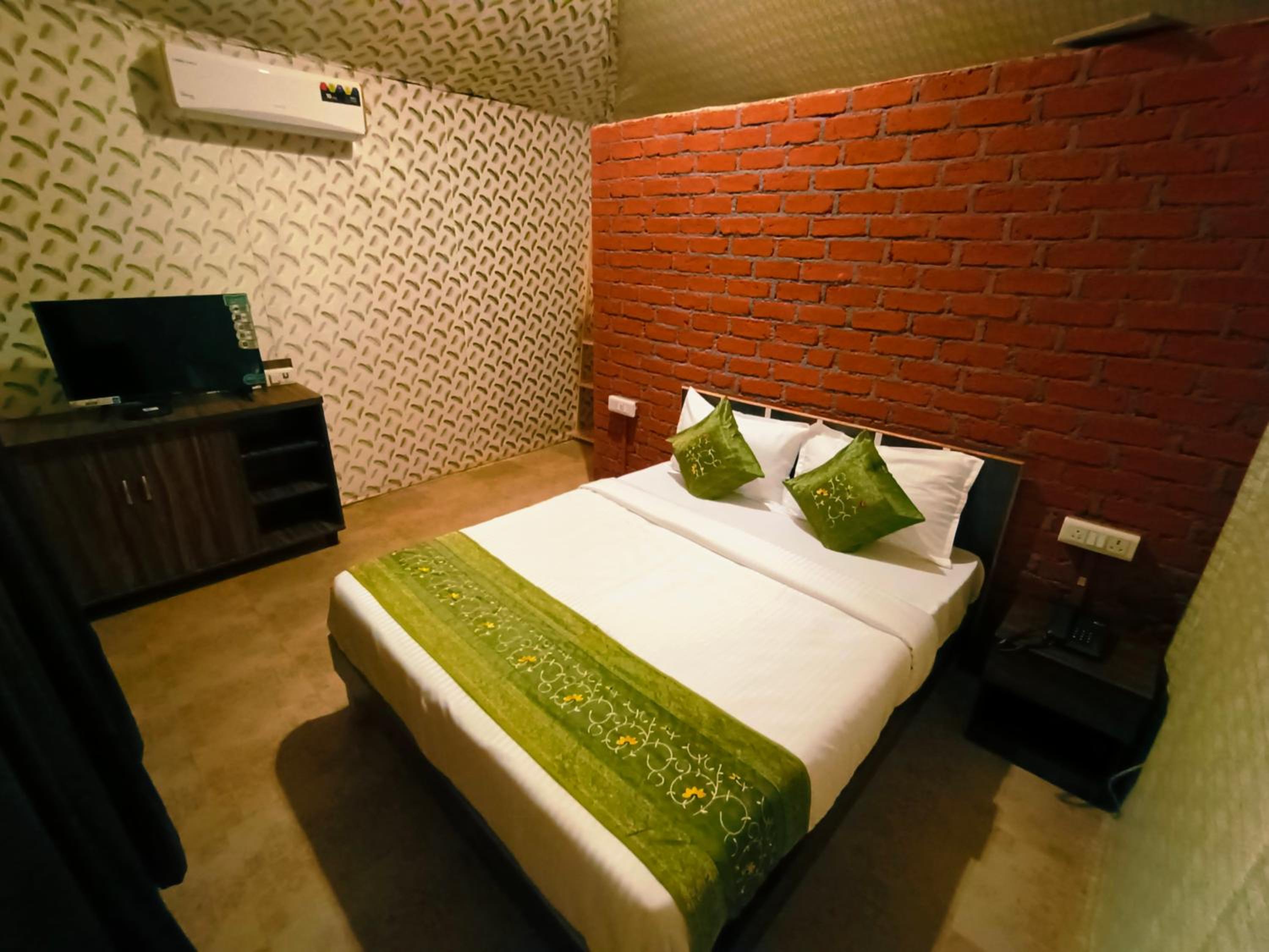 Tamboo Resort Vajreshwari view 5