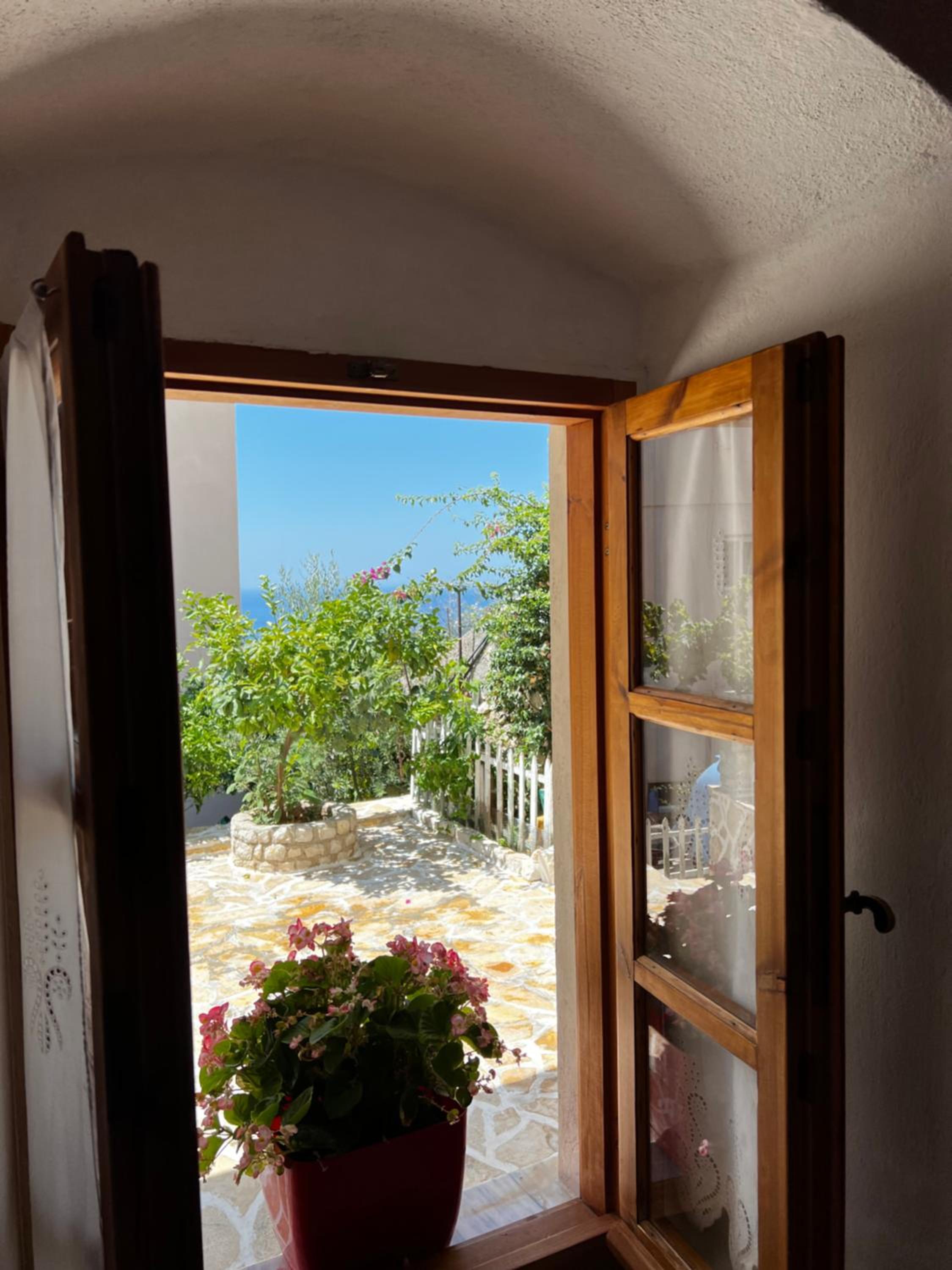 Emilios Traditional Villa
