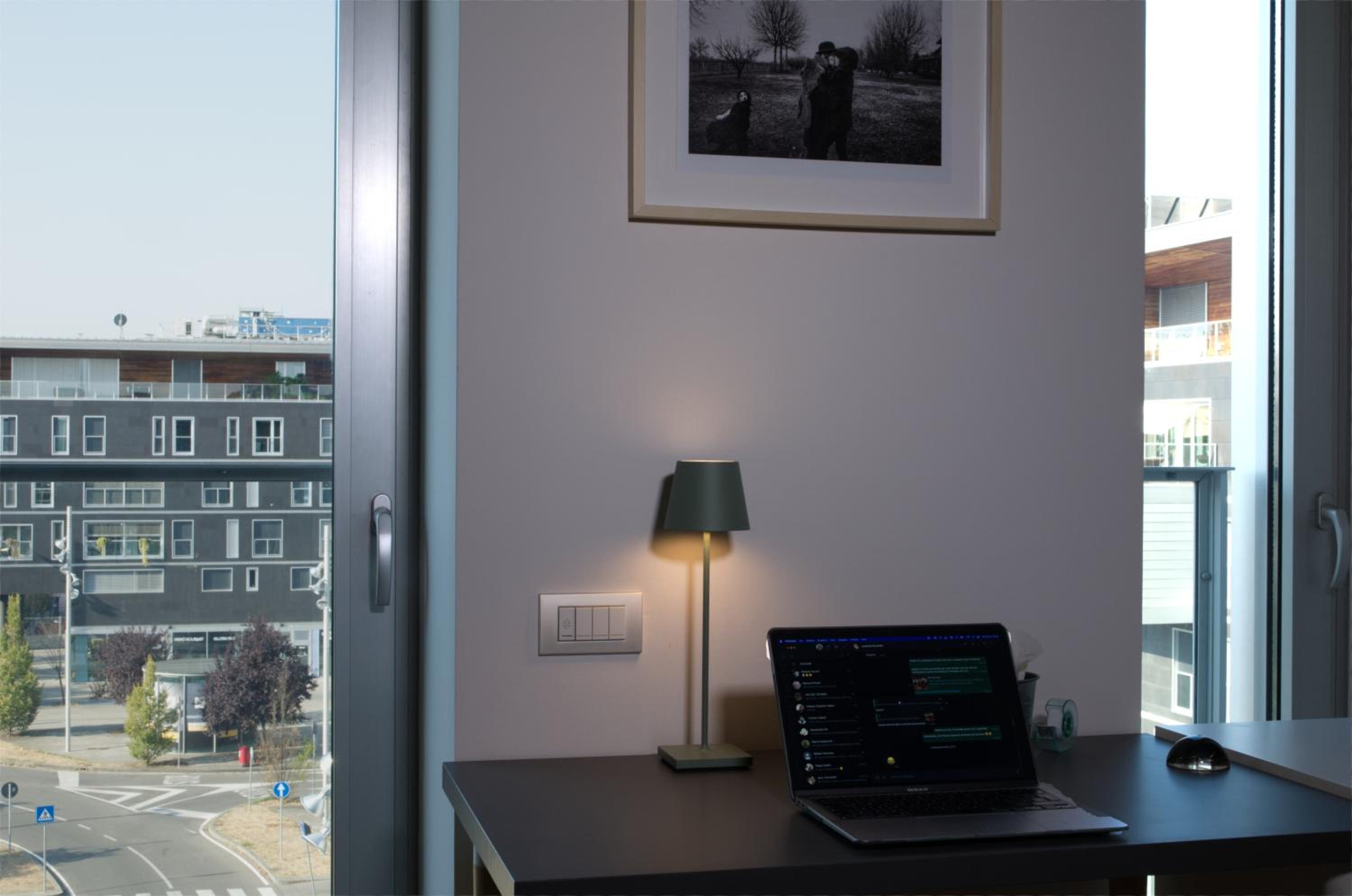 Open Space, centrale e luminoso, in classe A view 3