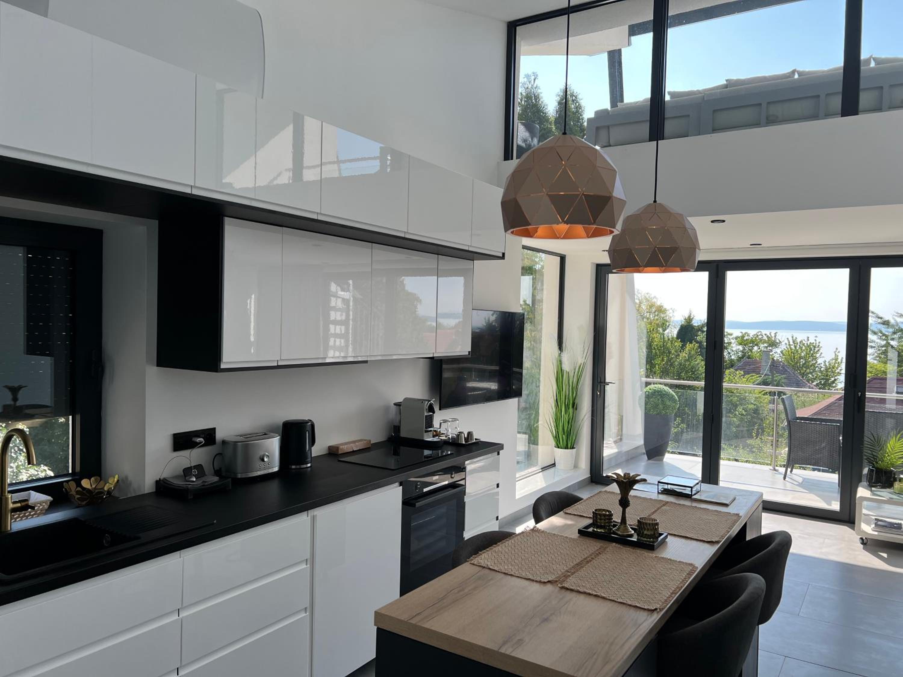ARIS Apartman view 2